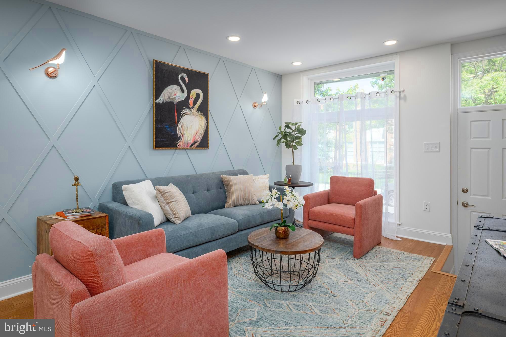 HIGHLANDTOWN - Residential