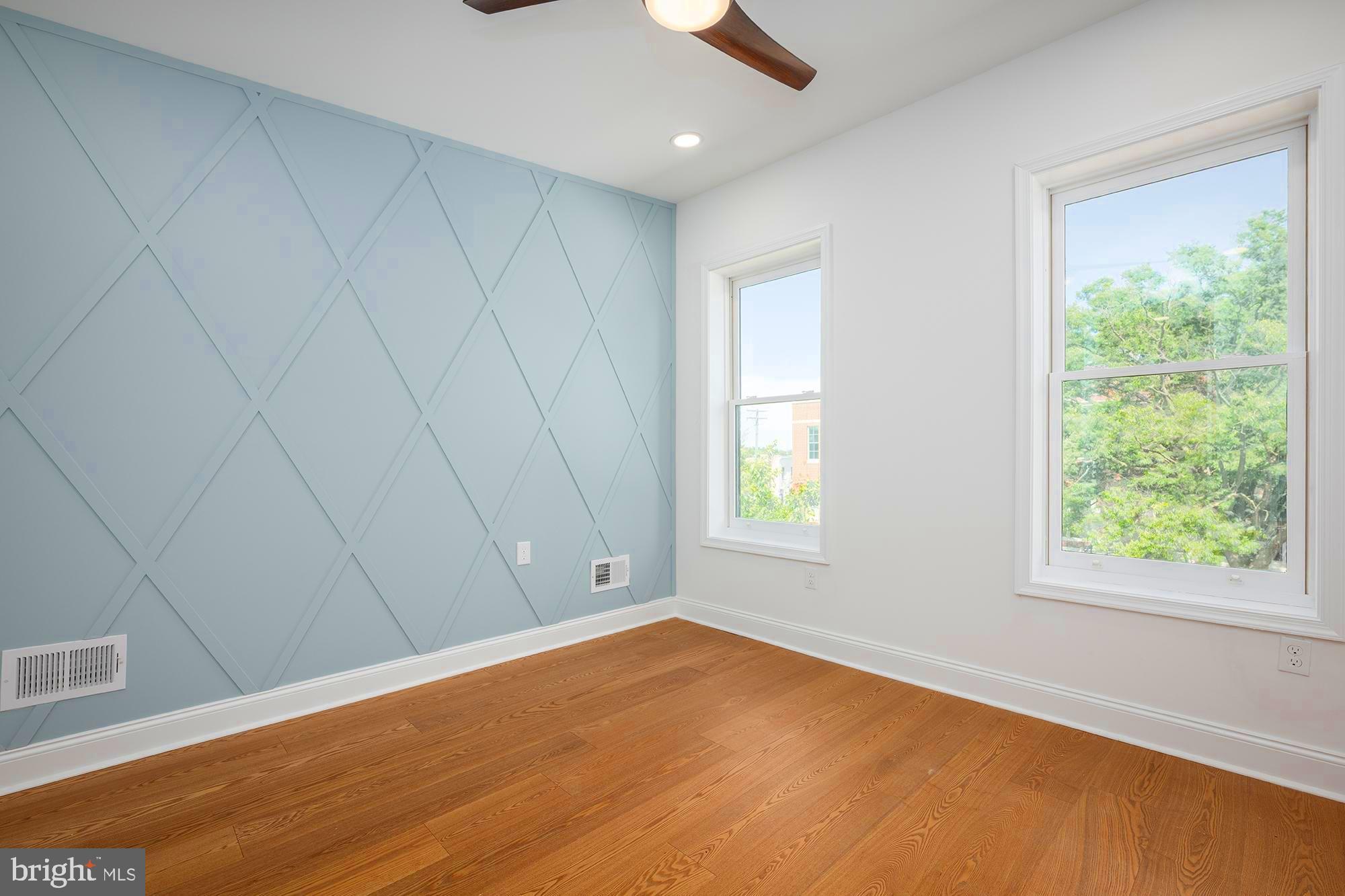 HIGHLANDTOWN - Residential