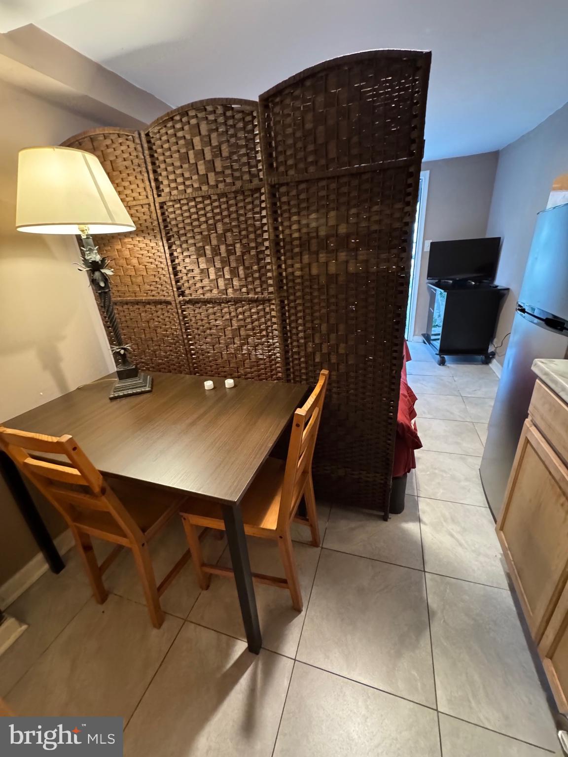 LAWNDALE - Residential