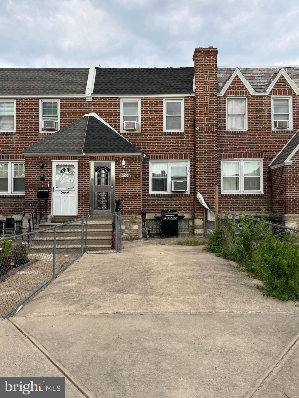 Photo of 1055 Tyson Avenue, PHILADELPHIA, PA 19111 (MLS # PAPH2534478)