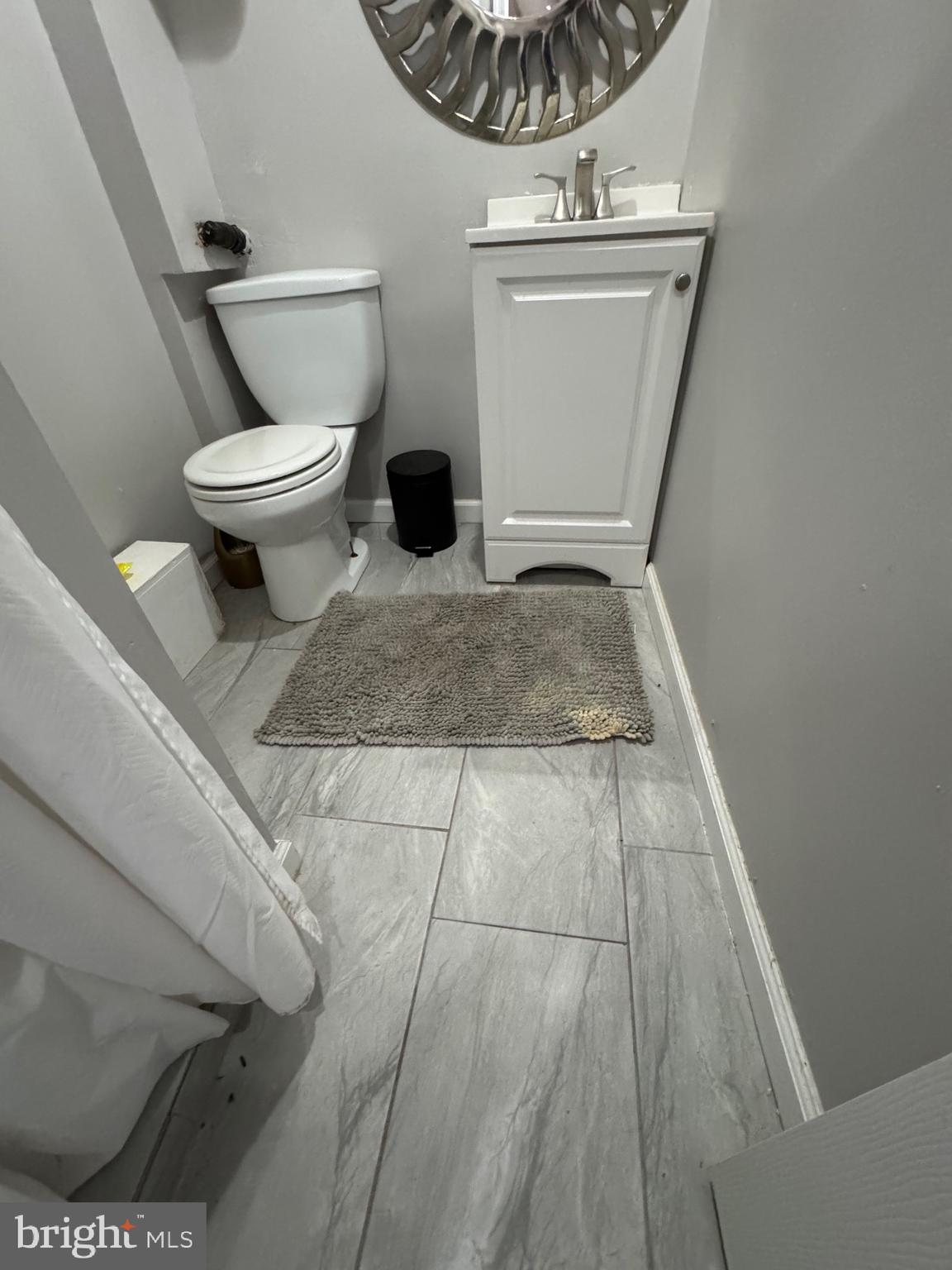 LAWNDALE - Residential