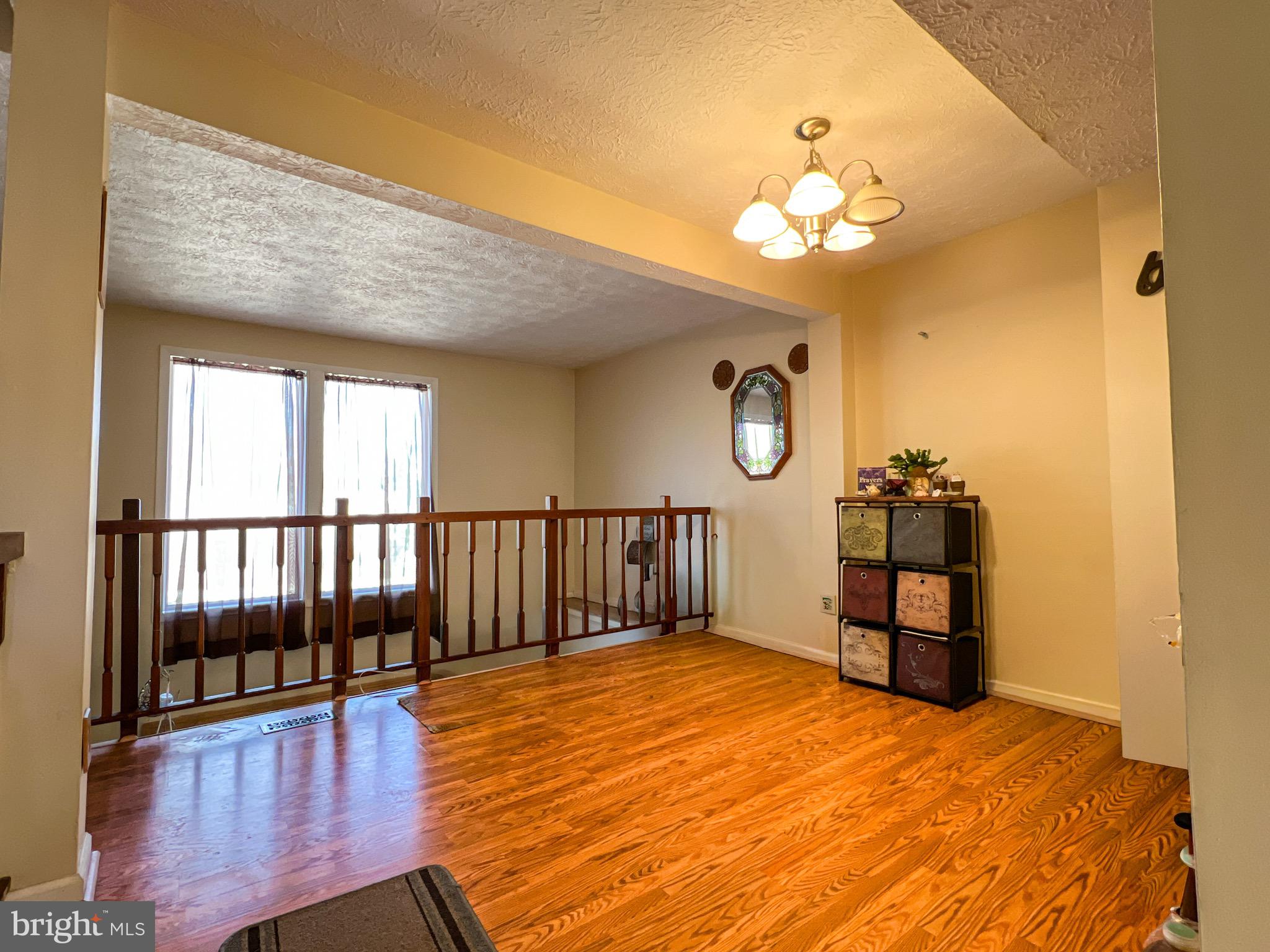 CHESTERFIELD - Residential