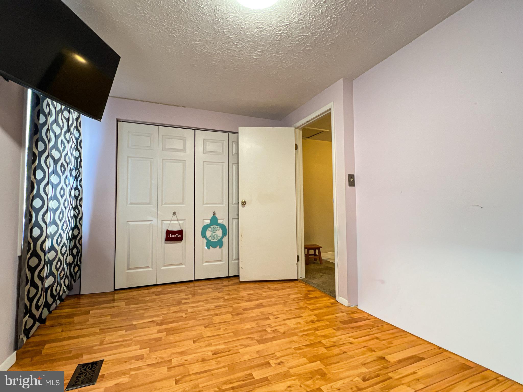 CHESTERFIELD - Residential