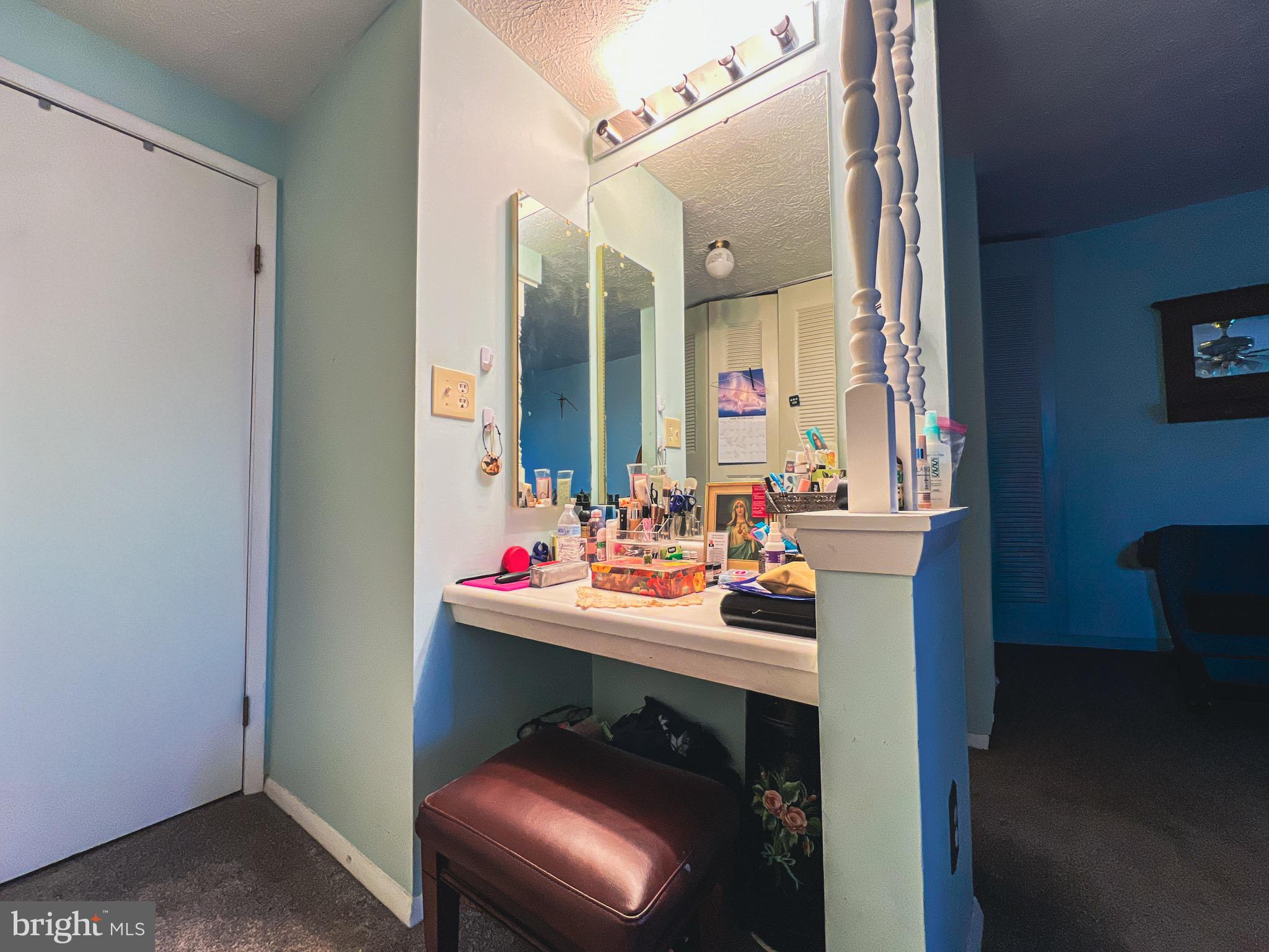 CHESTERFIELD - Residential