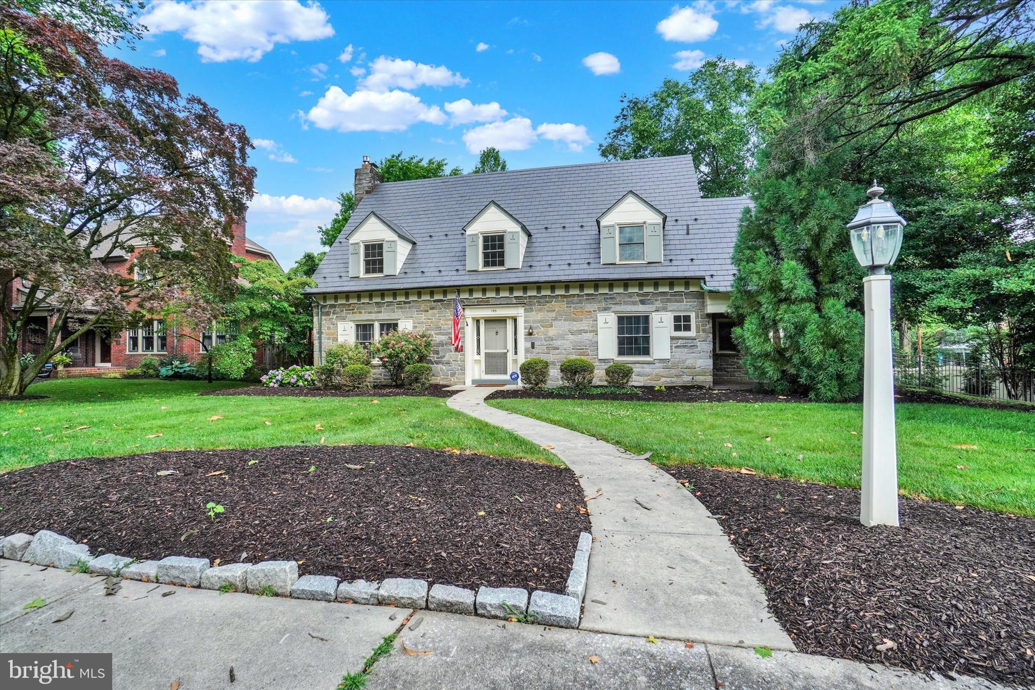 195 PEYTON ROAD