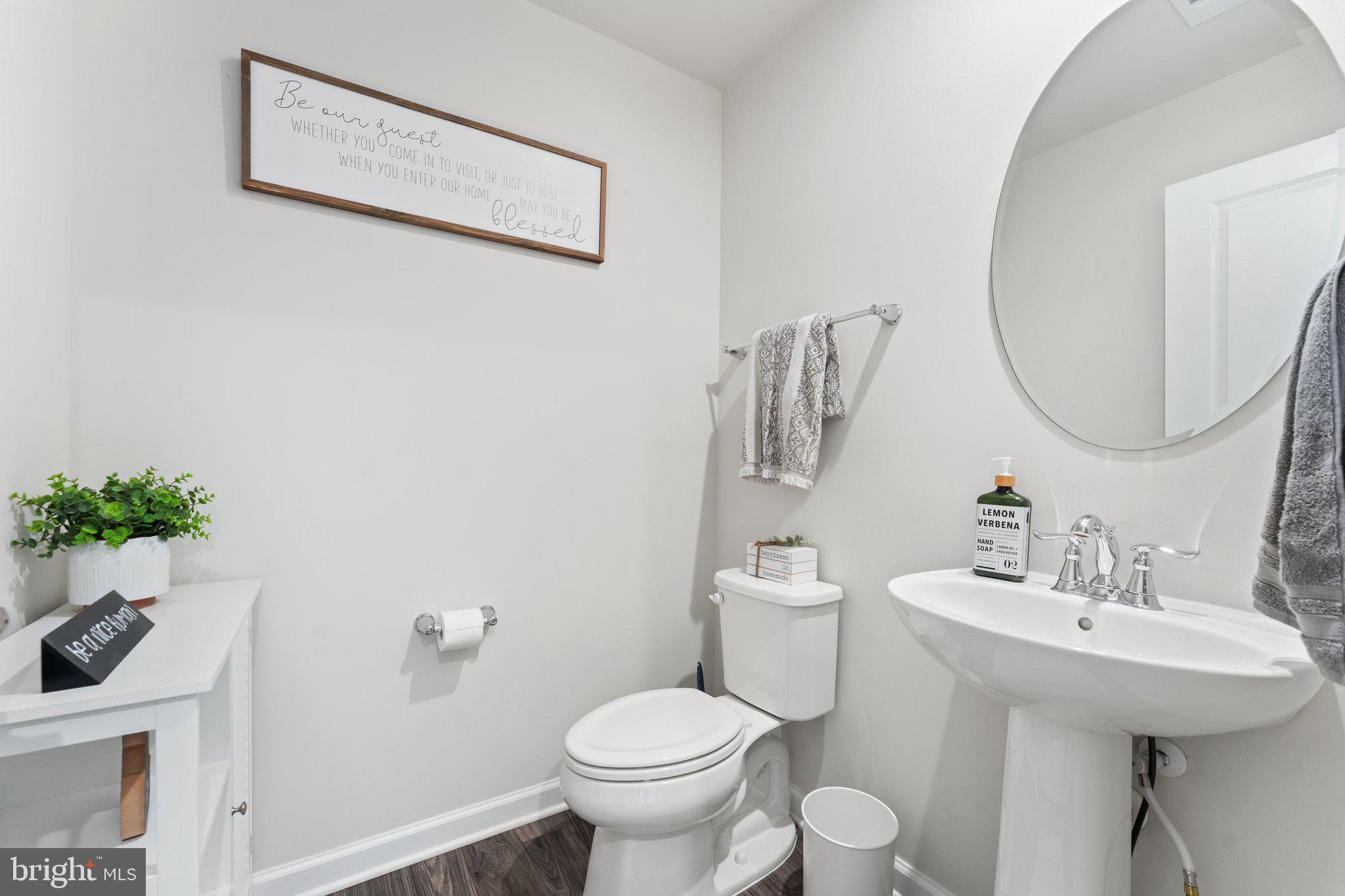 MINTBROOK - Residential