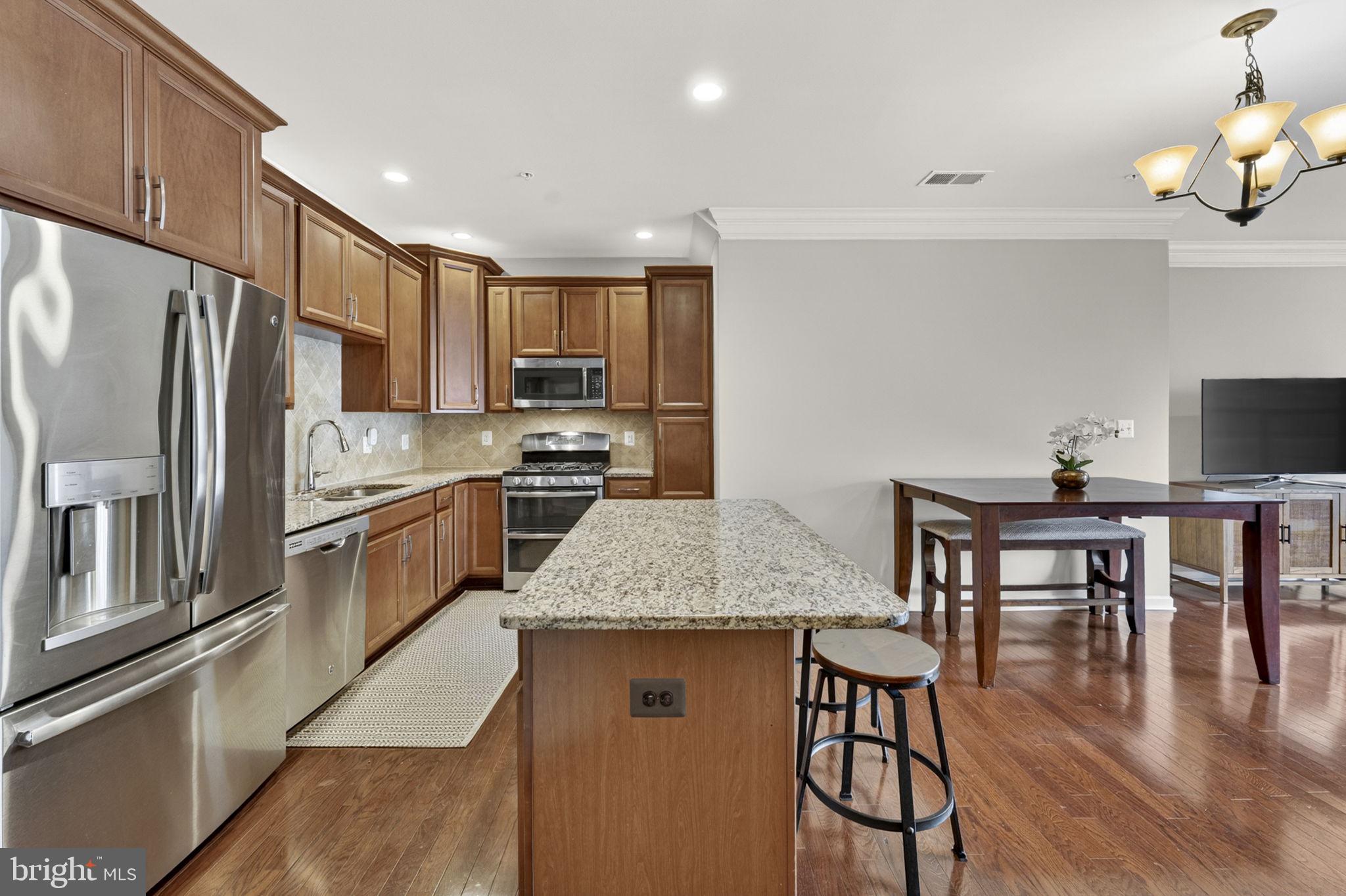 BUCKINGHAM AT LOUDOUN VALLEY - Residential