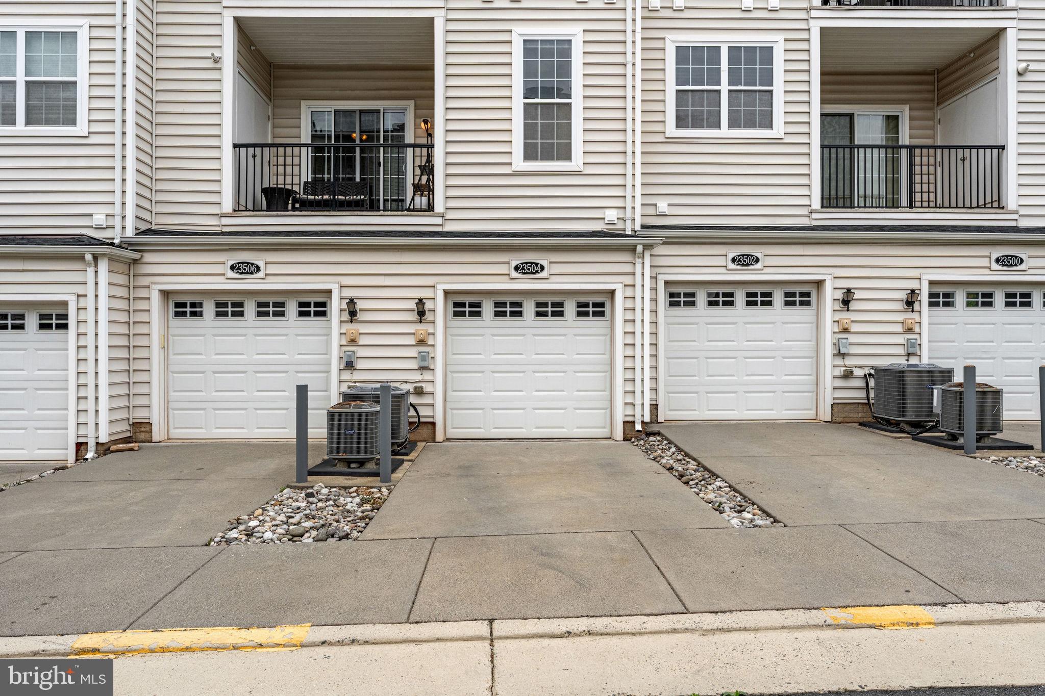 BUCKINGHAM AT LOUDOUN VALLEY - Residential