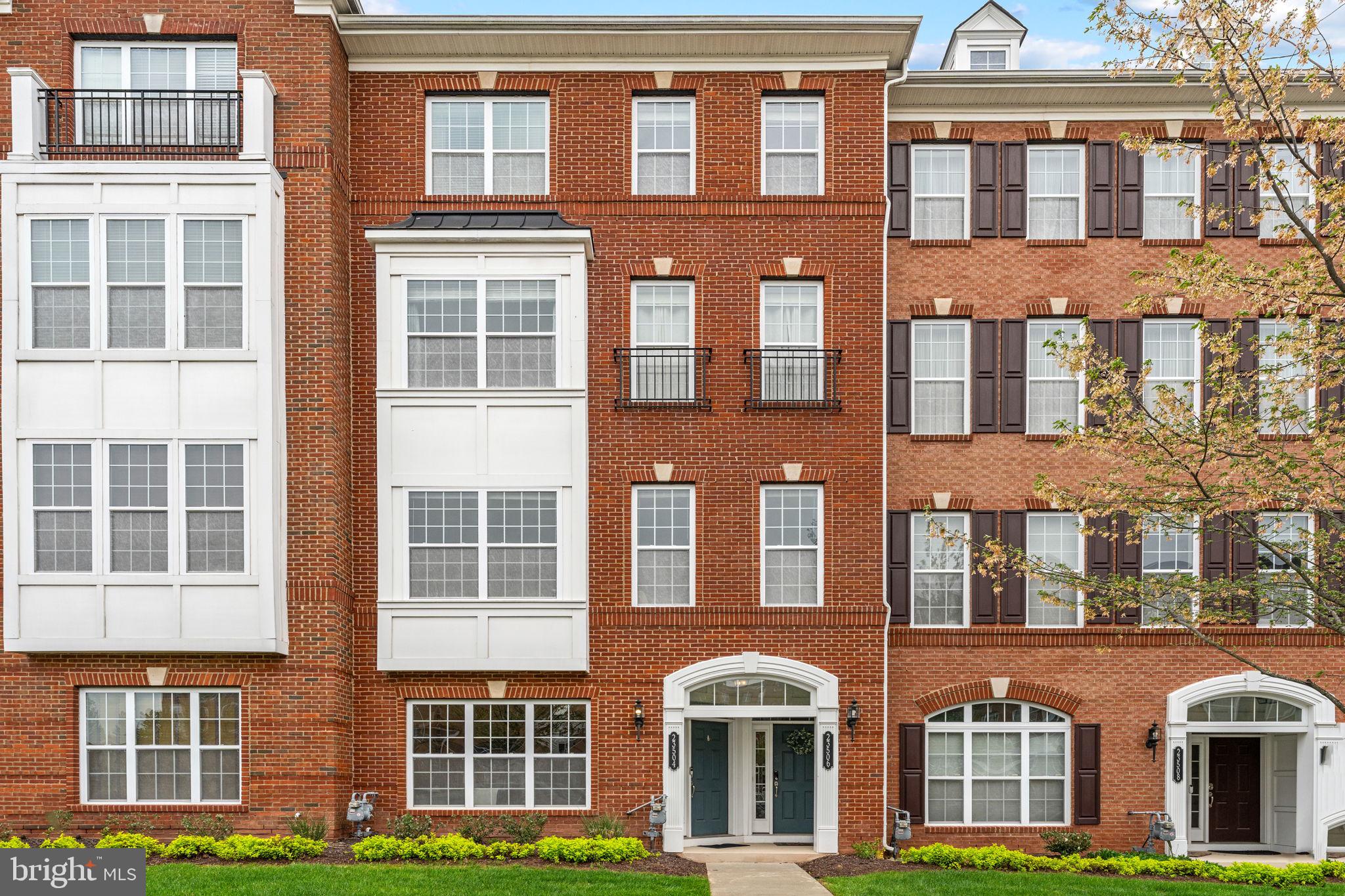 BUCKINGHAM AT LOUDOUN VALLEY - Residential