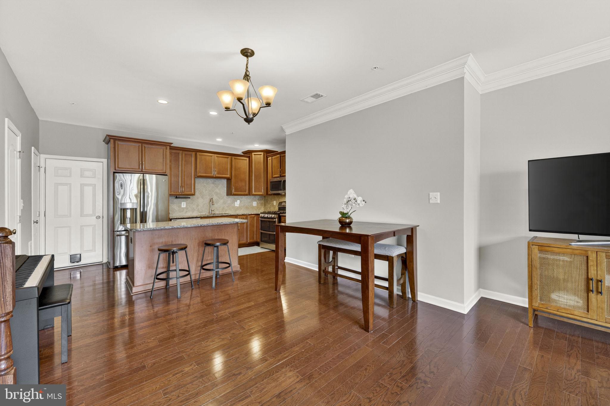 BUCKINGHAM AT LOUDOUN VALLEY - Residential