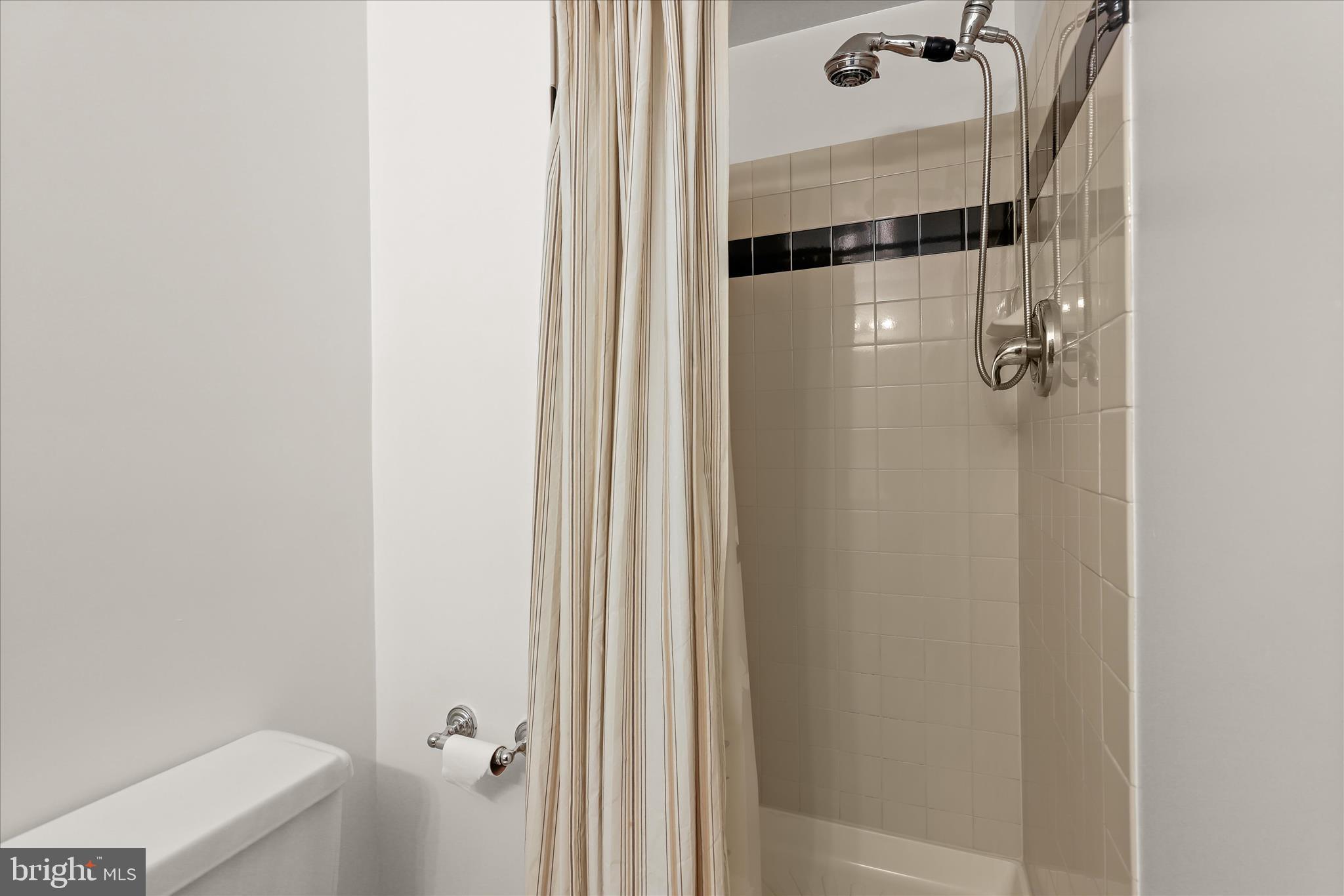 VILLAGE OF KINGS CONTRIVANCE - Residential