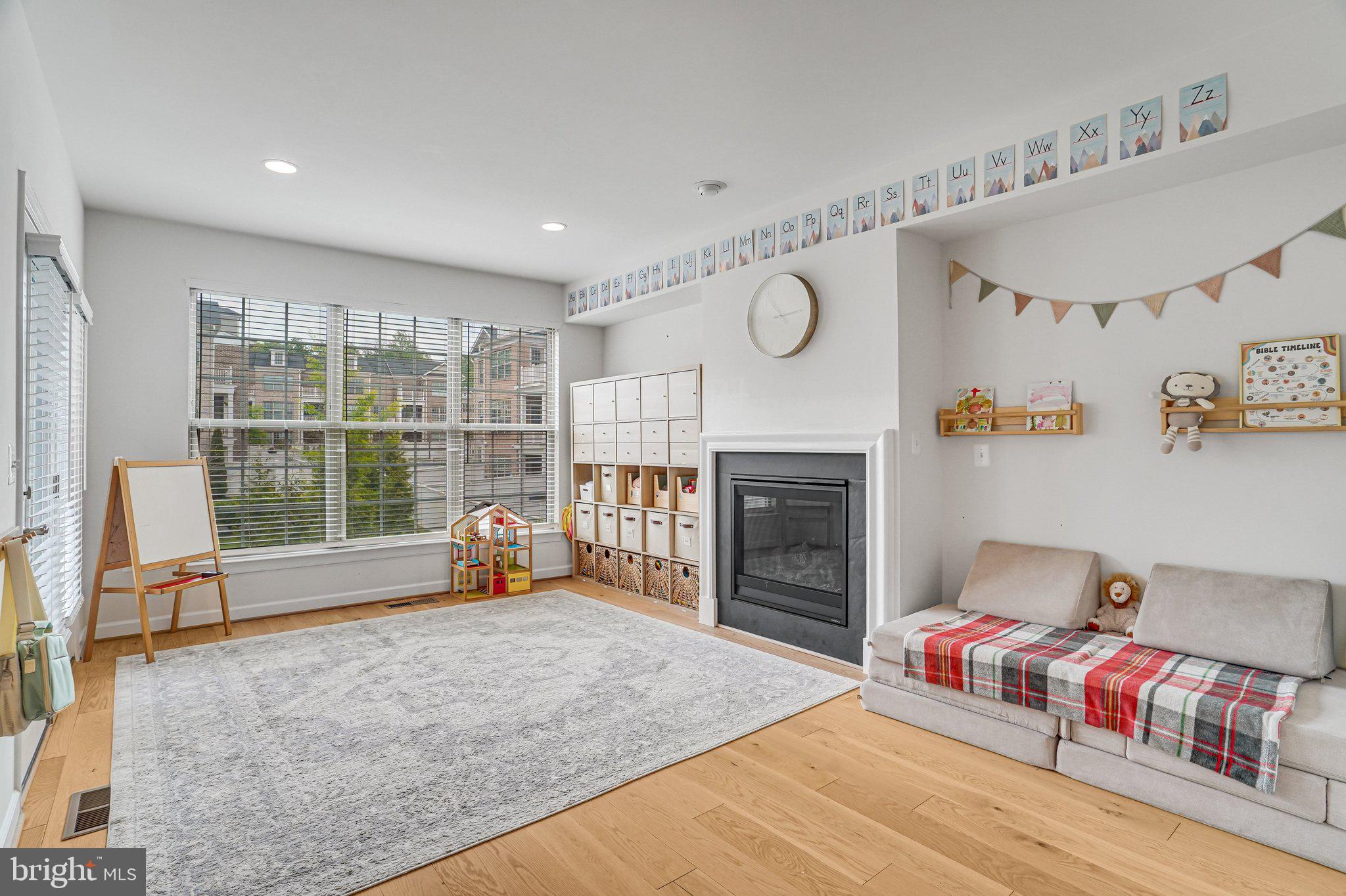 LAKE MANASSAS/TURTLE POINT - Residential