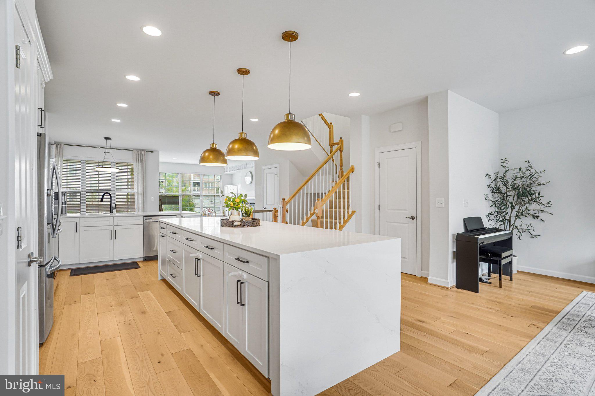 LAKE MANASSAS/TURTLE POINT - Residential