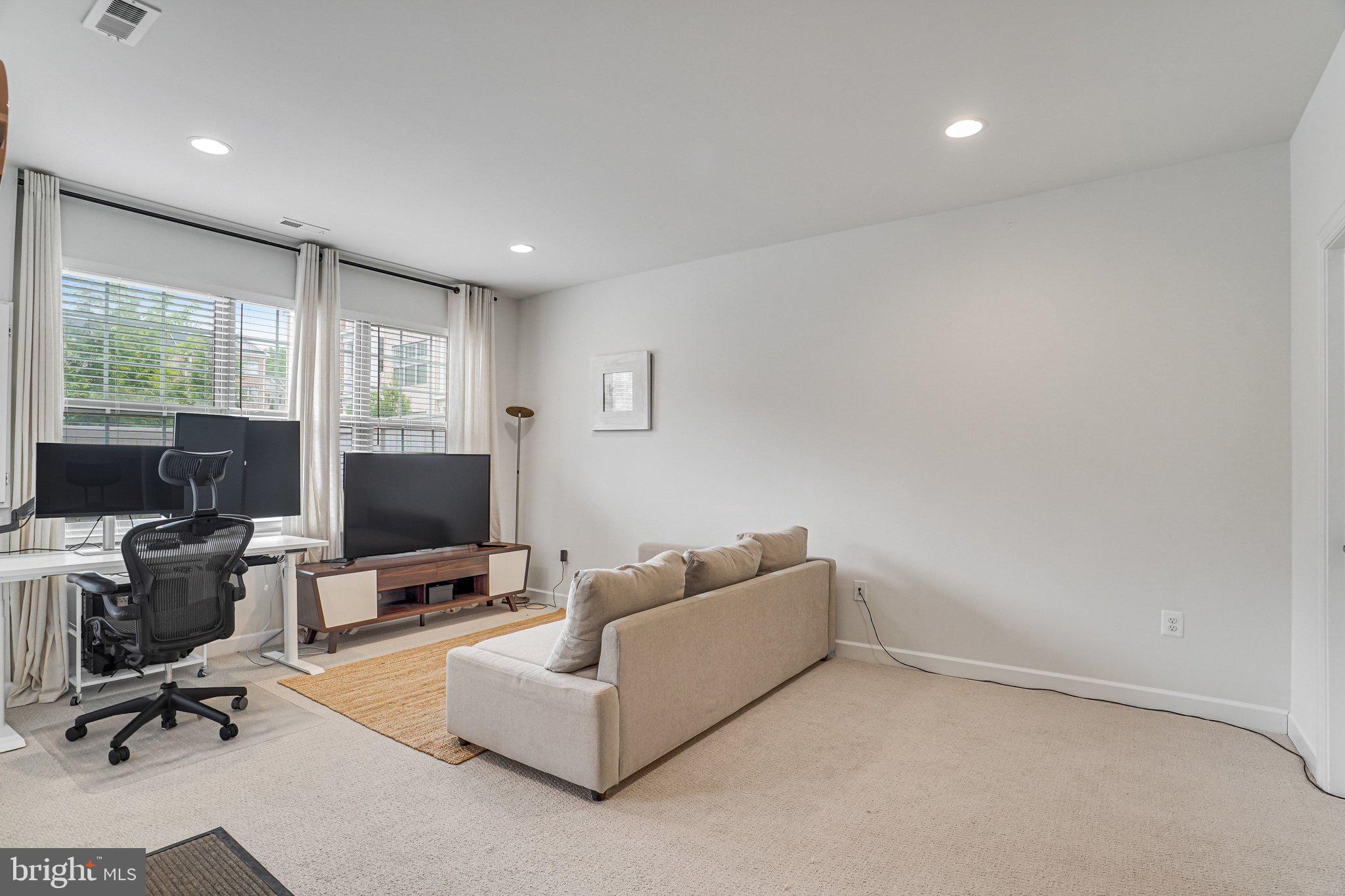LAKE MANASSAS/TURTLE POINT - Residential