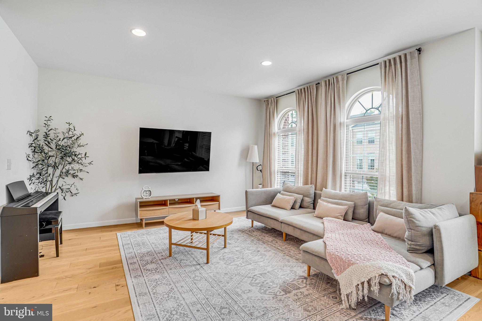 LAKE MANASSAS/TURTLE POINT - Residential