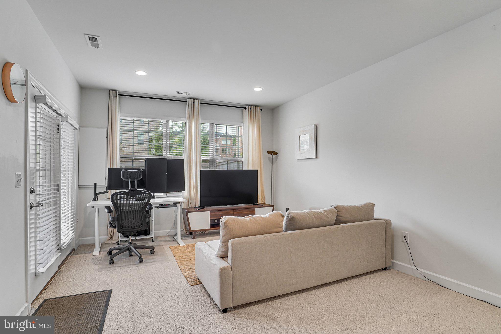 LAKE MANASSAS/TURTLE POINT - Residential