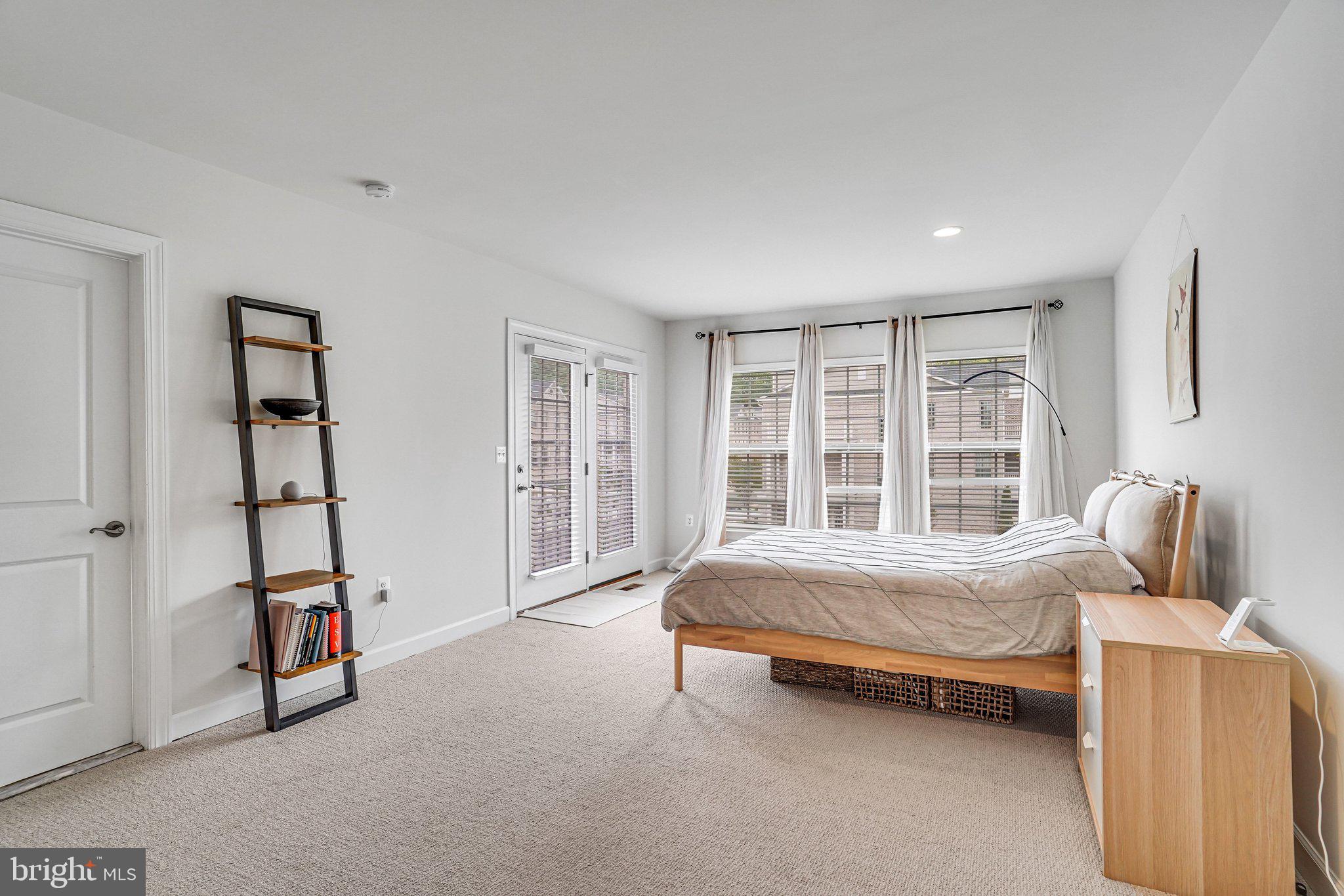 LAKE MANASSAS/TURTLE POINT - Residential