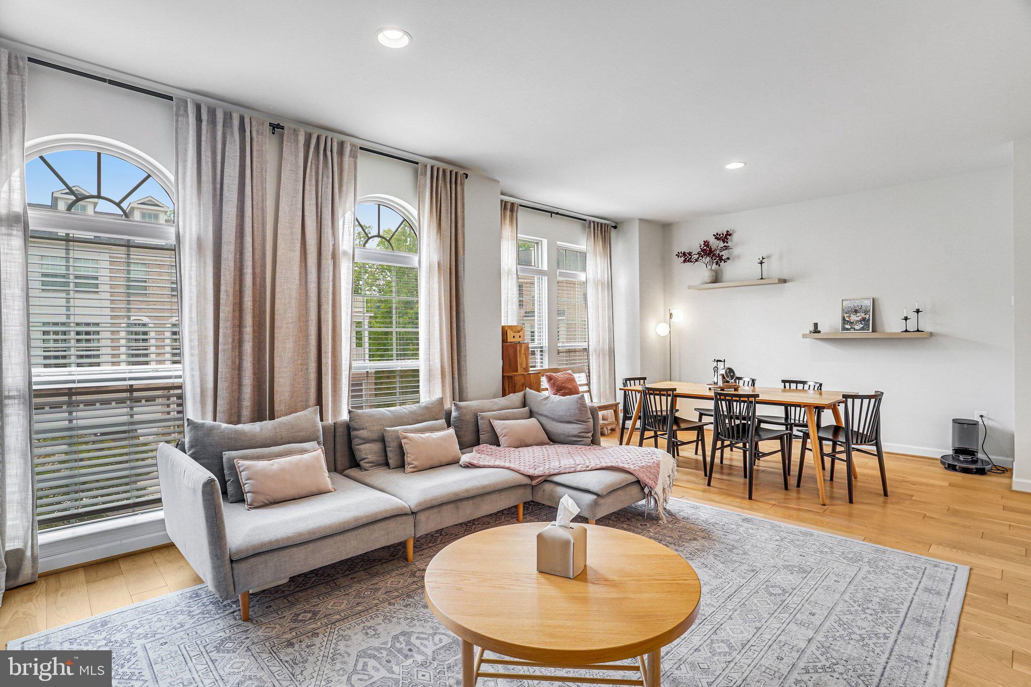LAKE MANASSAS/TURTLE POINT - Residential