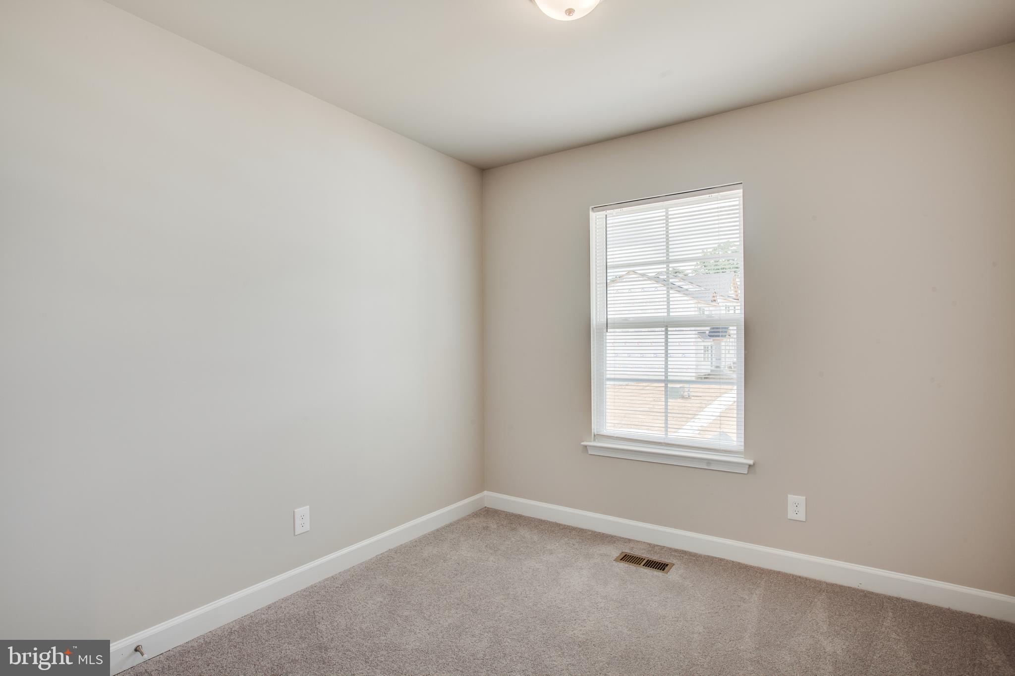 HEATHER HILLS - Residential Lease