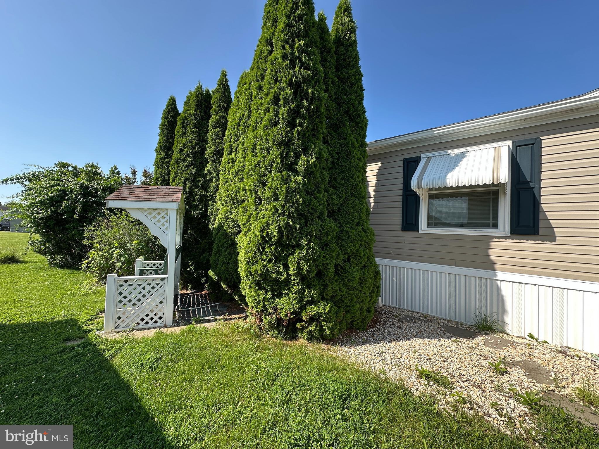 16841 LONGFELLOW CT