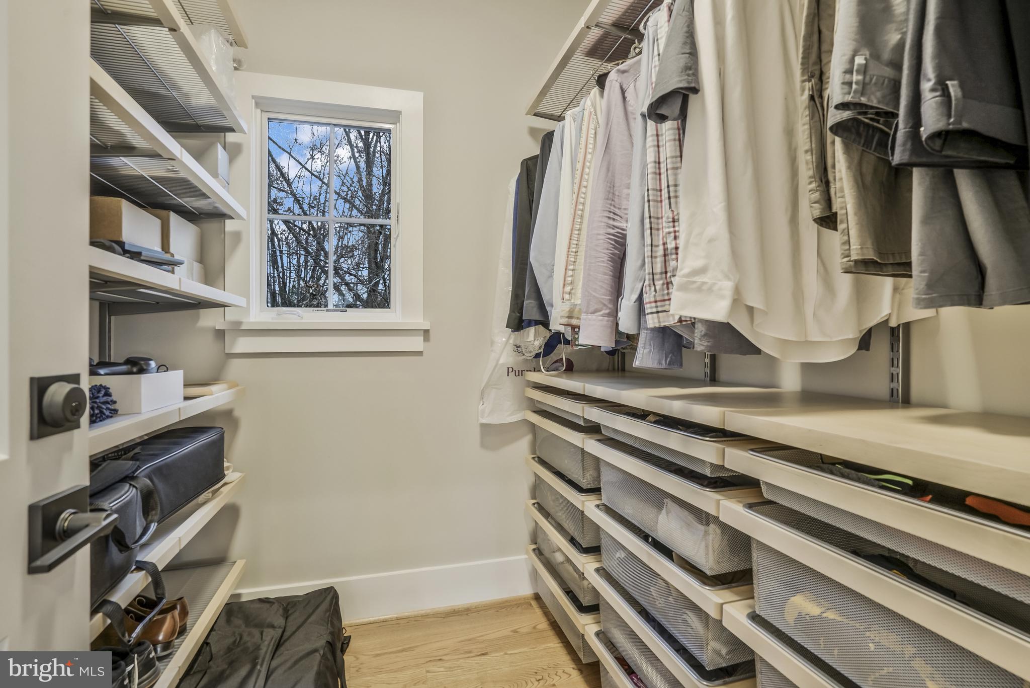 WOODLAND - Residential Lease