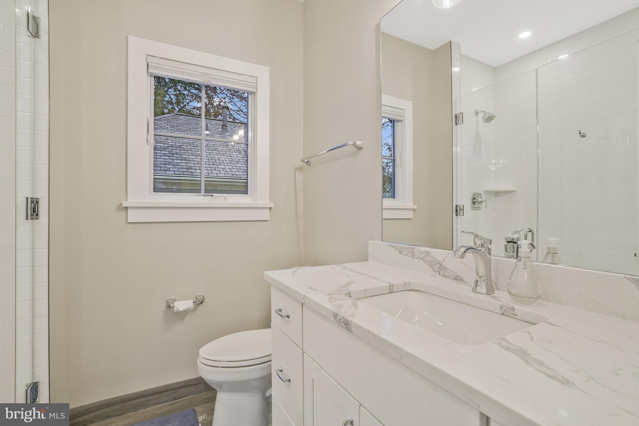 WOODLAND - Residential Lease