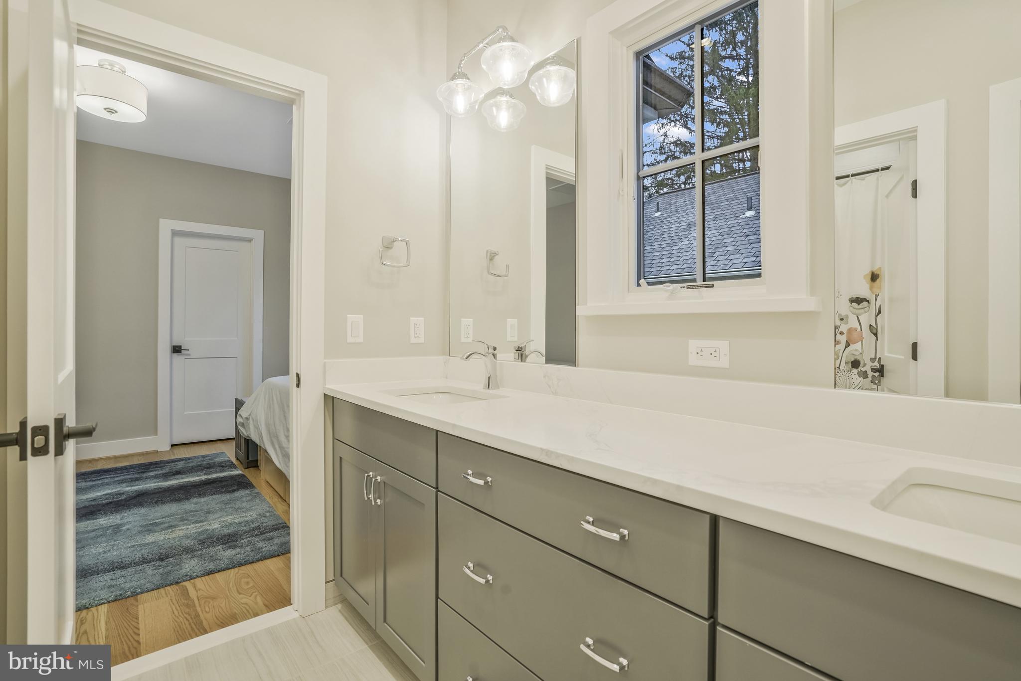 WOODLAND - Residential Lease