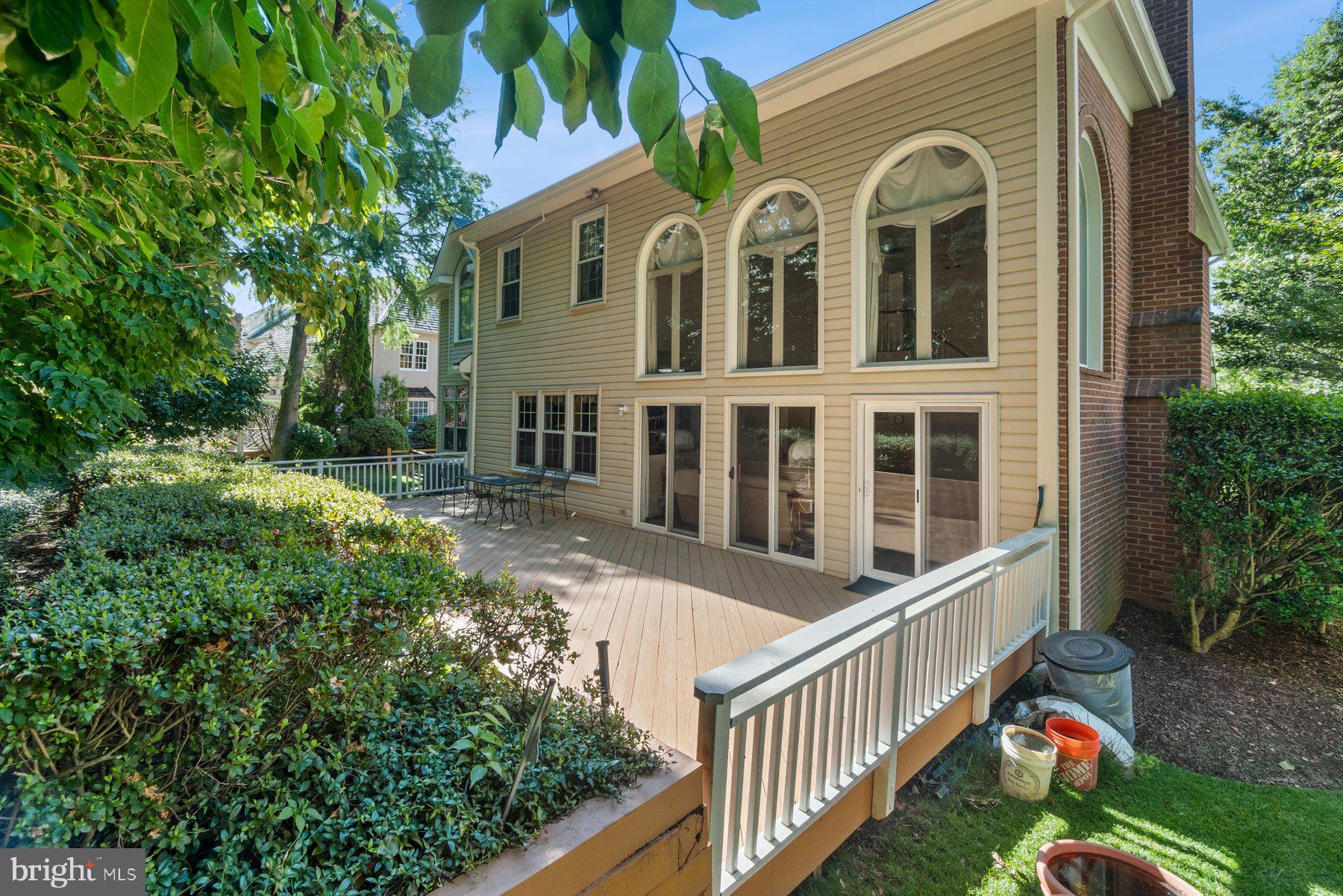 BARRINGTON - Residential