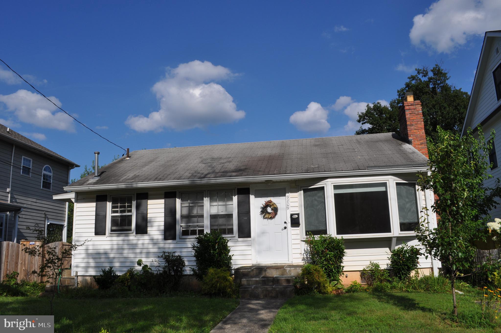 Lovely 2 level single home is located in the Georgetown Village coveted Bethesda neighborhood. 3 Bed & 2 Full Bath, with hardwood floor on main level, spacious Livingroom with bay window and fireplace, fully finished walk up basement with a den (4th bedroom) and full bath. enclosed yard, big shed/storage. Move in condition but sold "AS-IS". A few blocks to Ashburton Elementary. Located close to NIH, hospitals, Walter Reed Medical Center, Walter Johnson HS, very convenient to Davis Library, Wildwood, Westfield Shopping Center & Georgetown Square Shopping Centers, Montgomery Mall, Parks and all the best of Bethesda living!. Easy access to downtown Bethesda, Democracy & Old Georgetown Rd. I-495, I-270, public bus line.
Superior location. Don’t miss out on this unique opportunity for your dream home in desirable area!