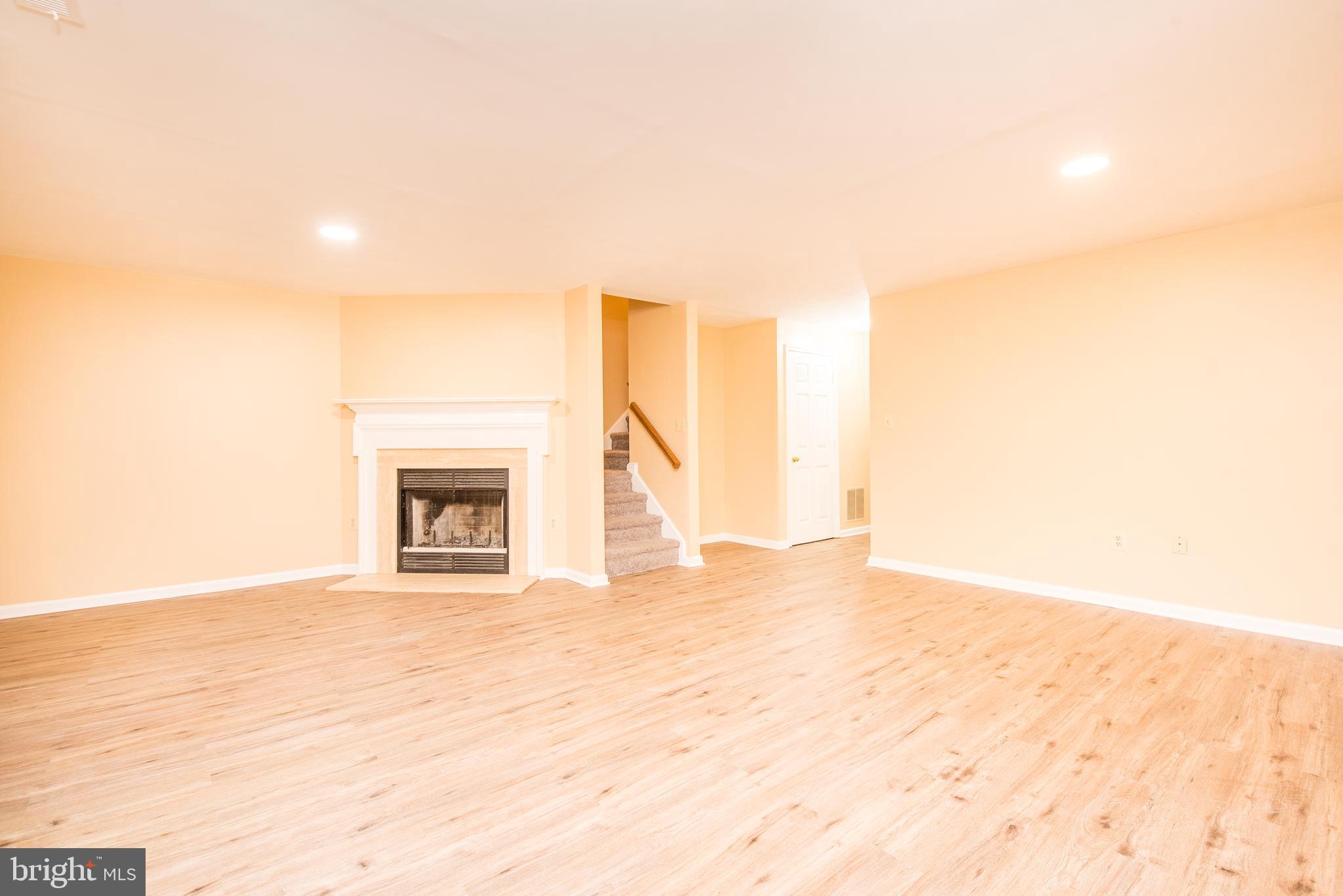 CHURCHILL TOWN SECTOR - Residential