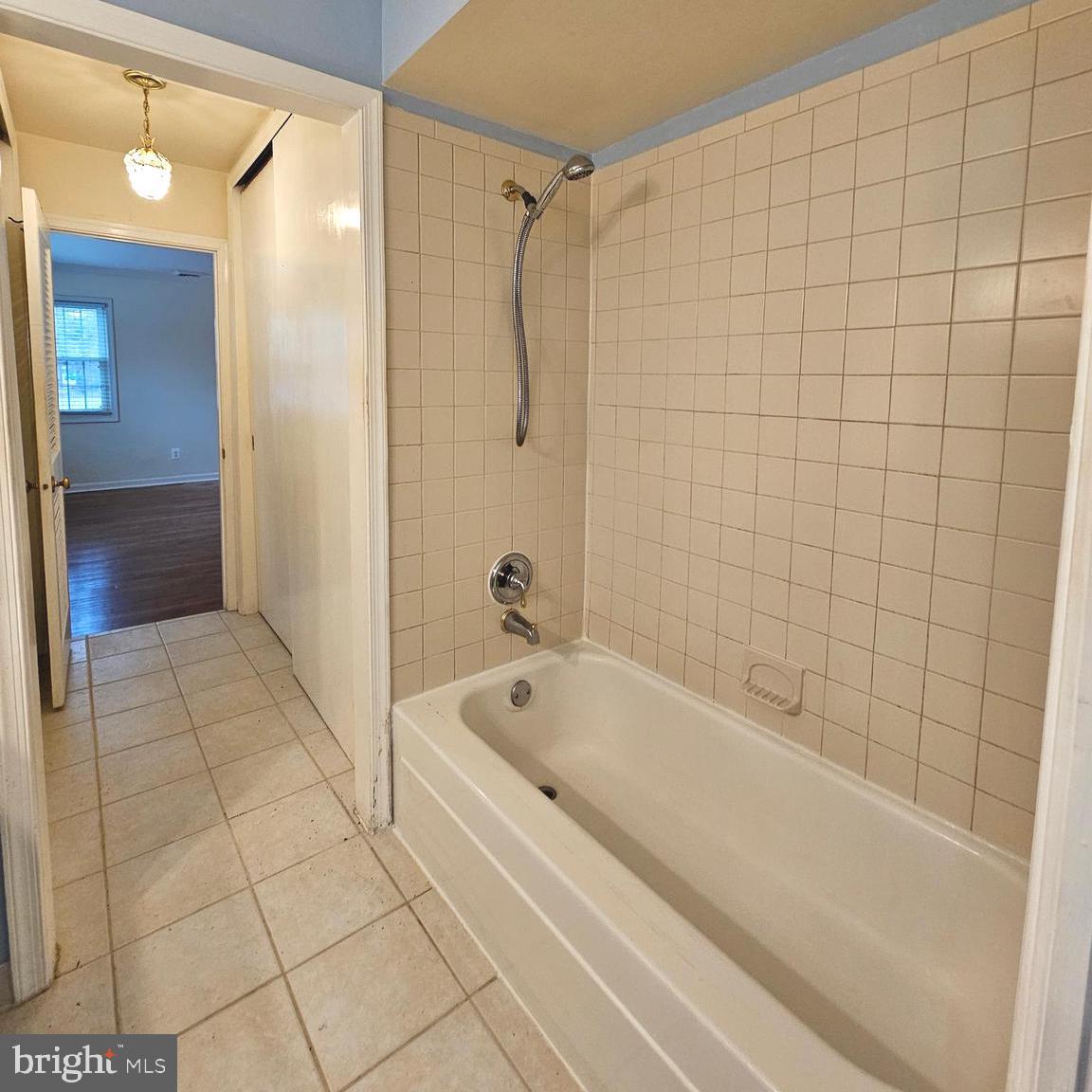 CHARLESTOWN - Residential Lease