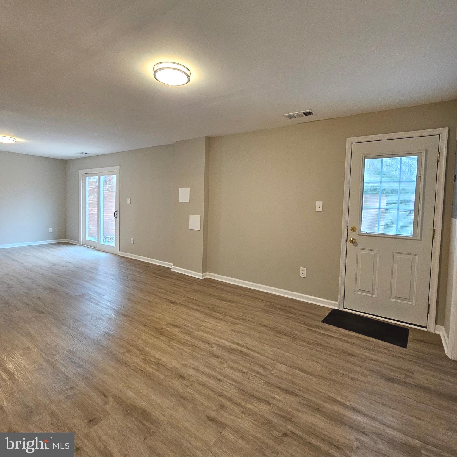 CHARLESTOWN - Residential Lease