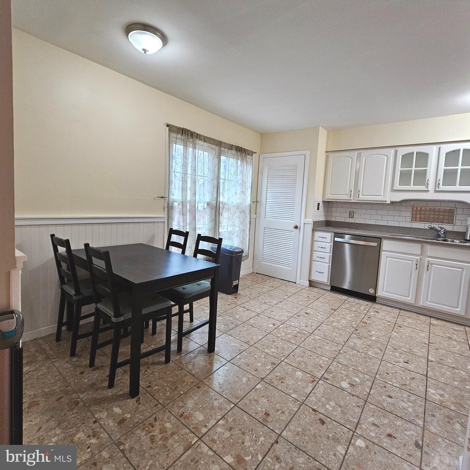 CHARLESTOWN - Residential Lease