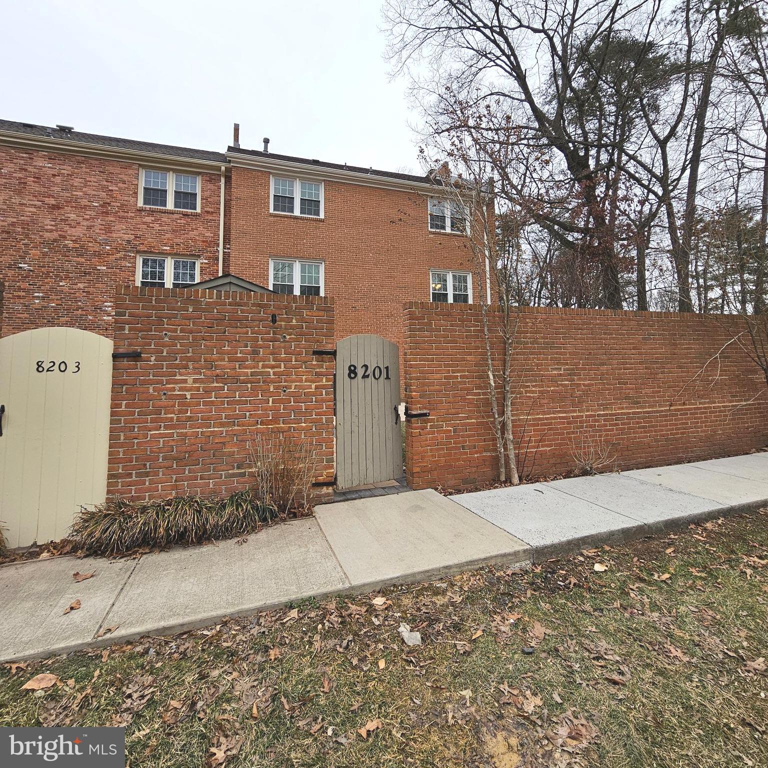 CHARLESTOWN - Residential Lease