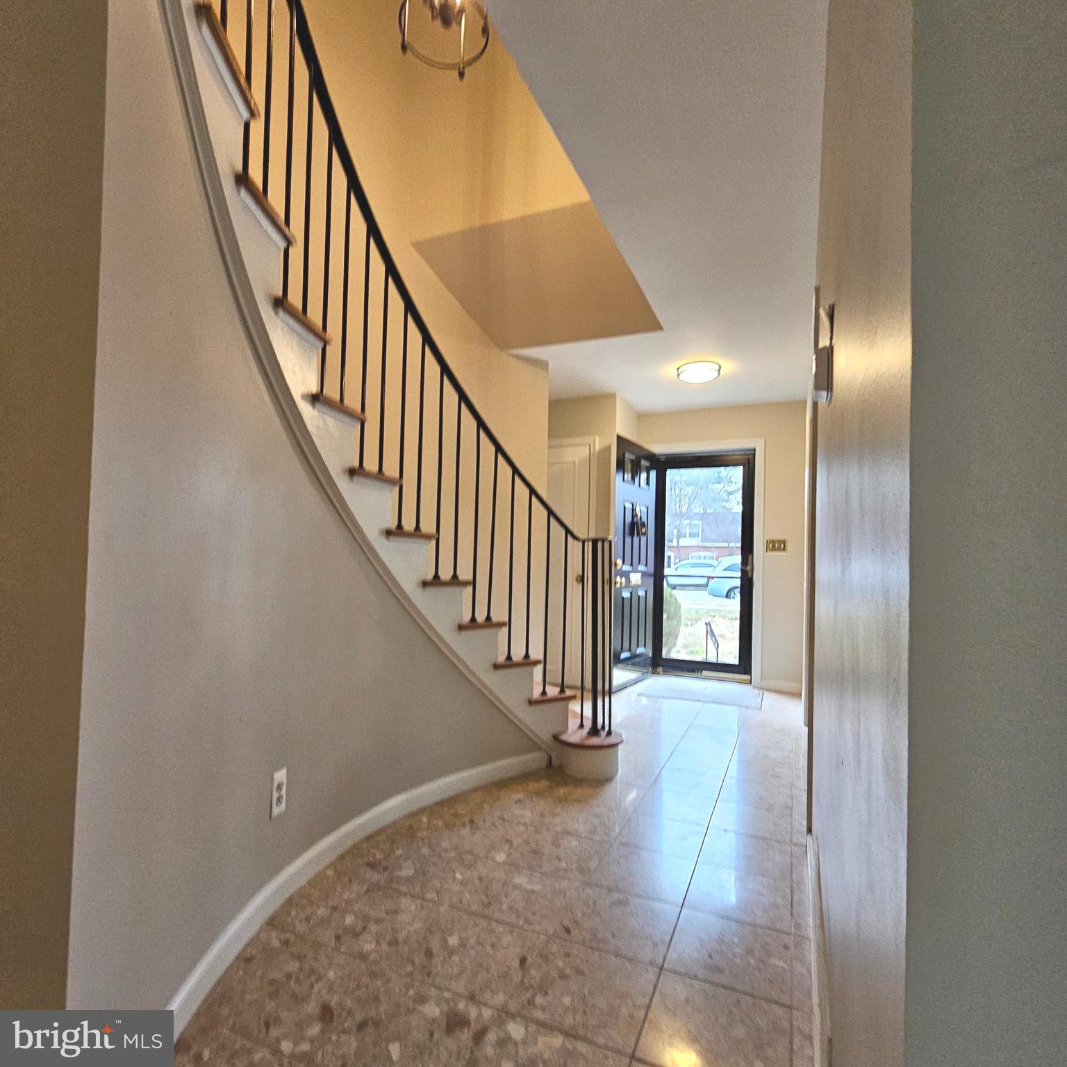 CHARLESTOWN - Residential Lease