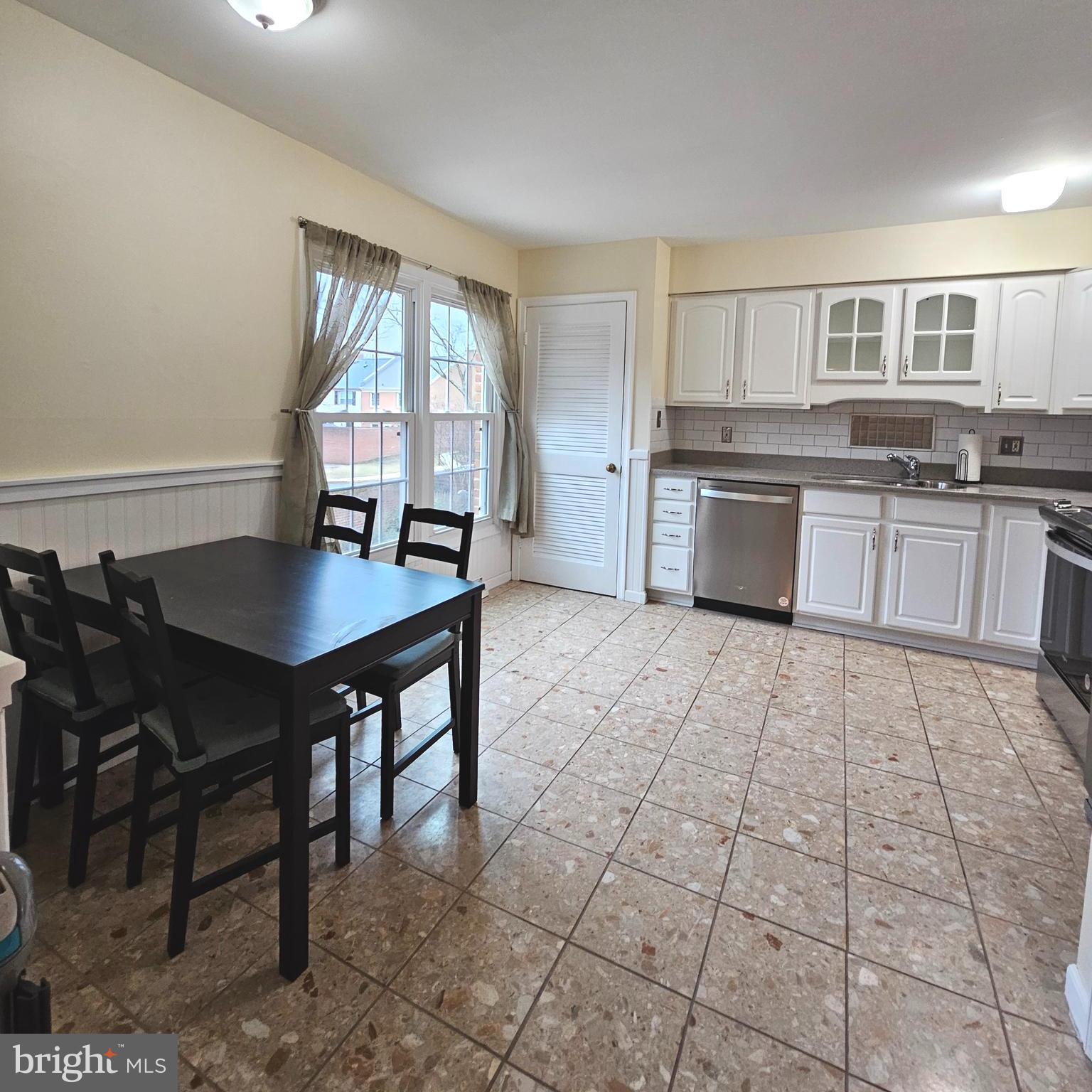 CHARLESTOWN - Residential Lease