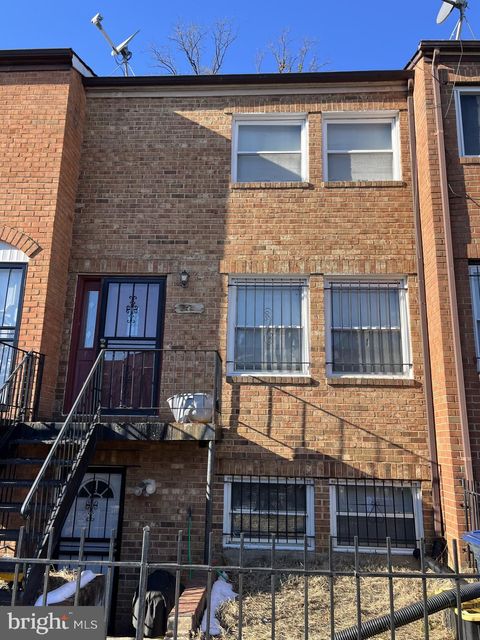 4613 6TH STREET SE WASHINGTON DC 20032