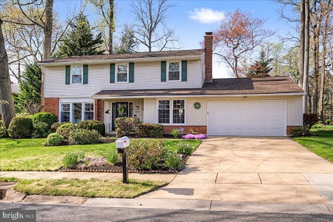 Homes For Sale - 2537 Justin Lane<br/> WILMINGTON, DE 19810