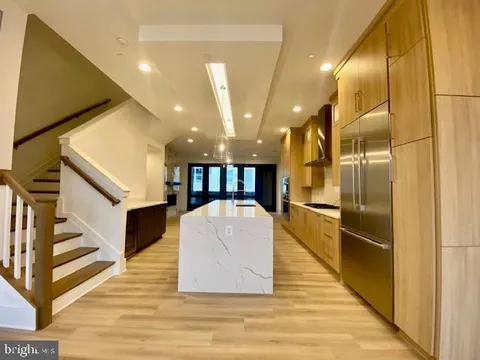 14932 Dispatch St Unit 8, Rockville, MD 20850 - MLS#: MDMC2113806