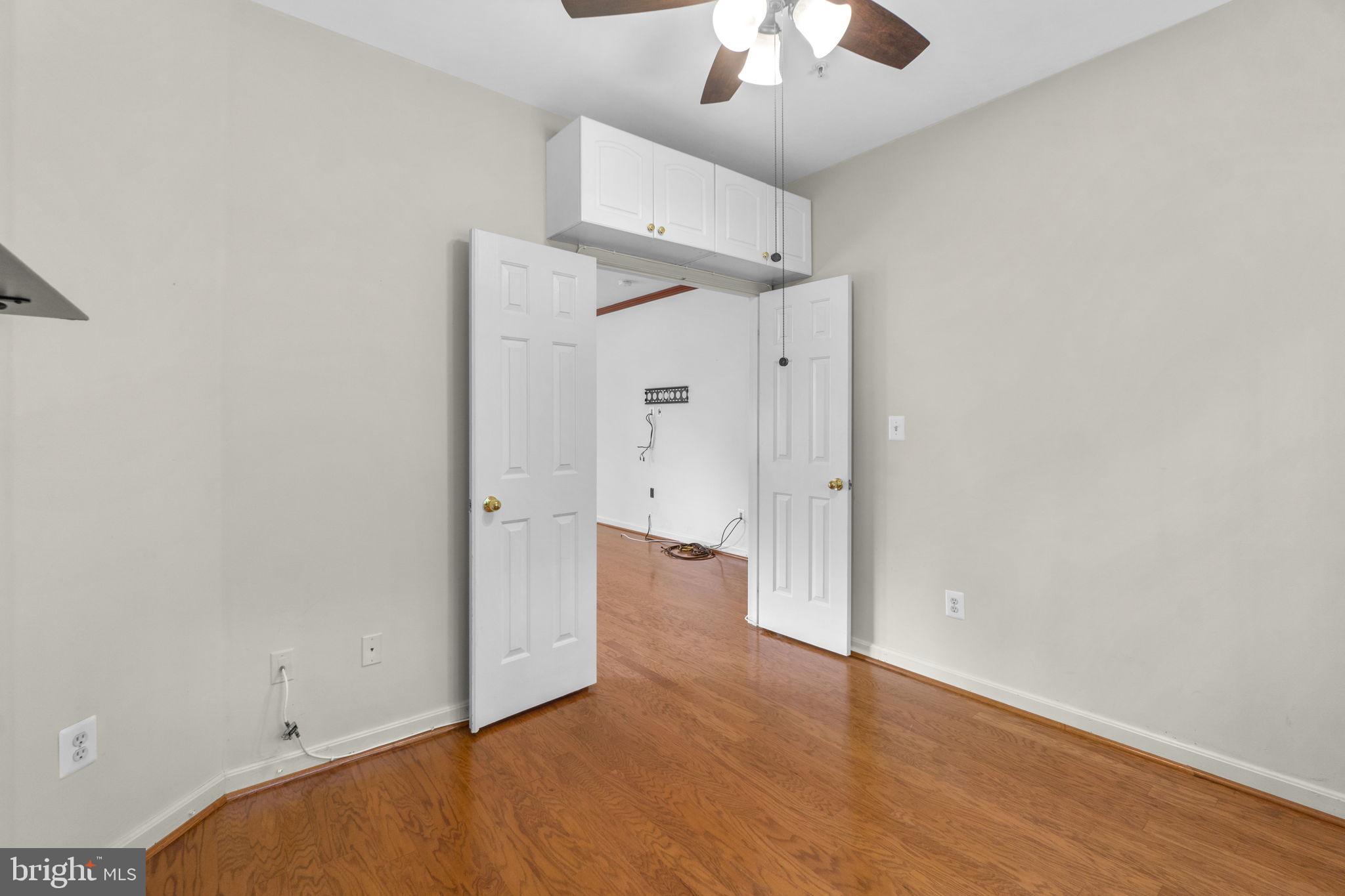 OWINGS MILLS NEWTOWN - Residential