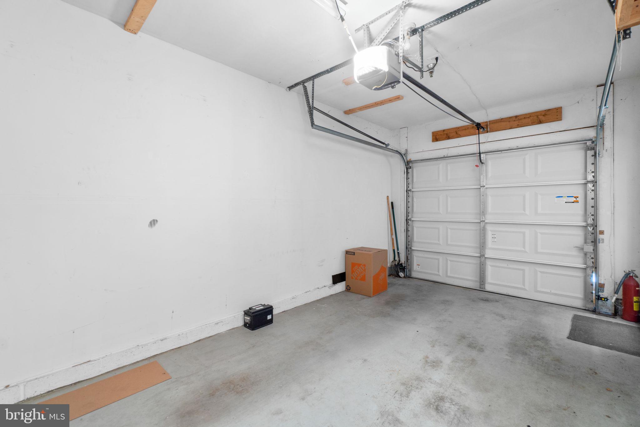 OWINGS MILLS NEWTOWN - Residential