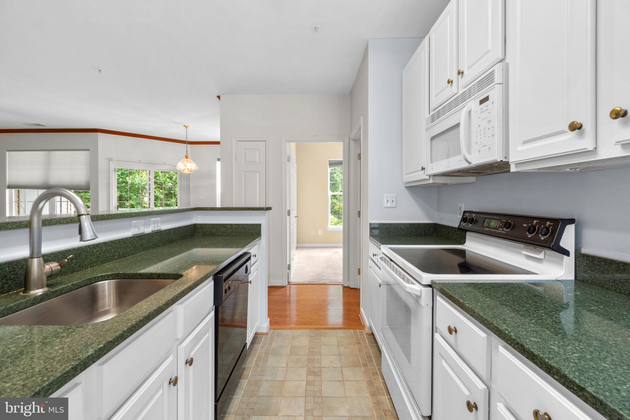 OWINGS MILLS NEWTOWN - Residential