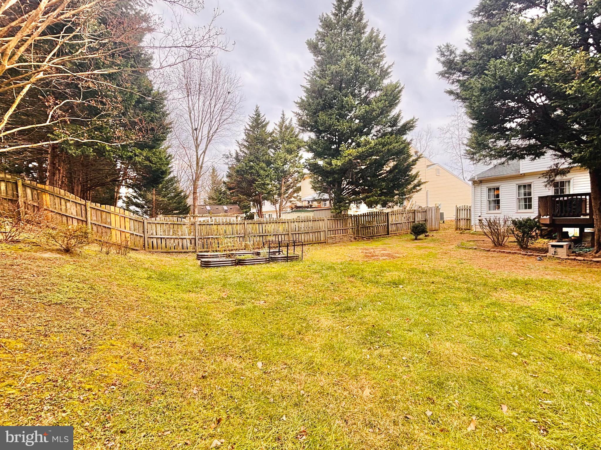 SUMMERWOOD - Residential Lease