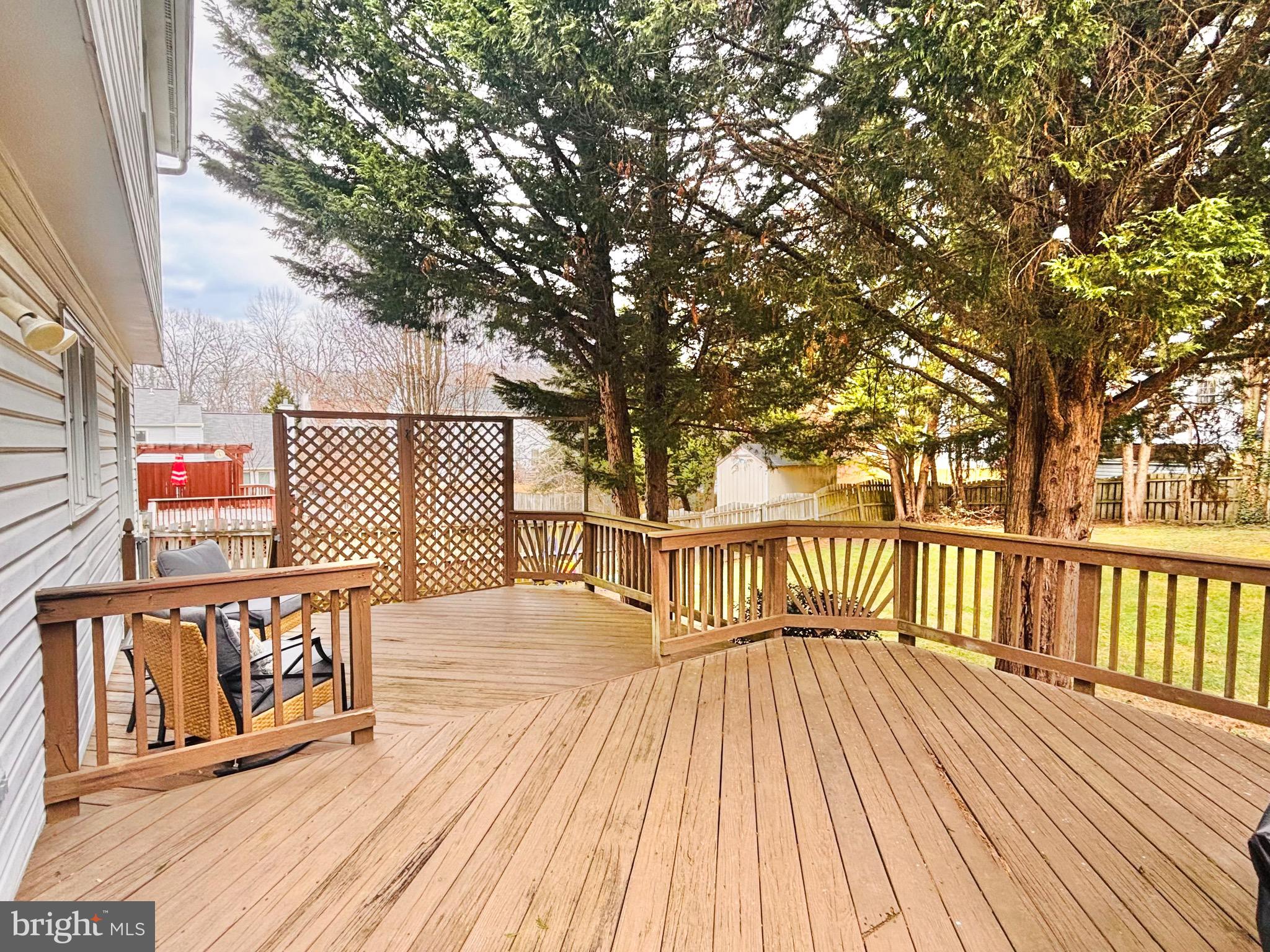 SUMMERWOOD - Residential Lease