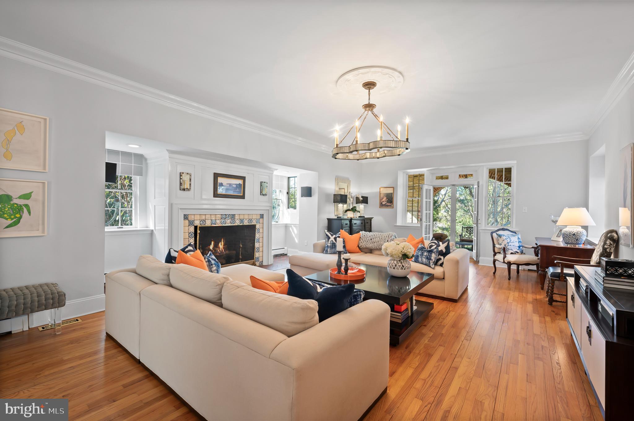 FOX FIELDS - Residential