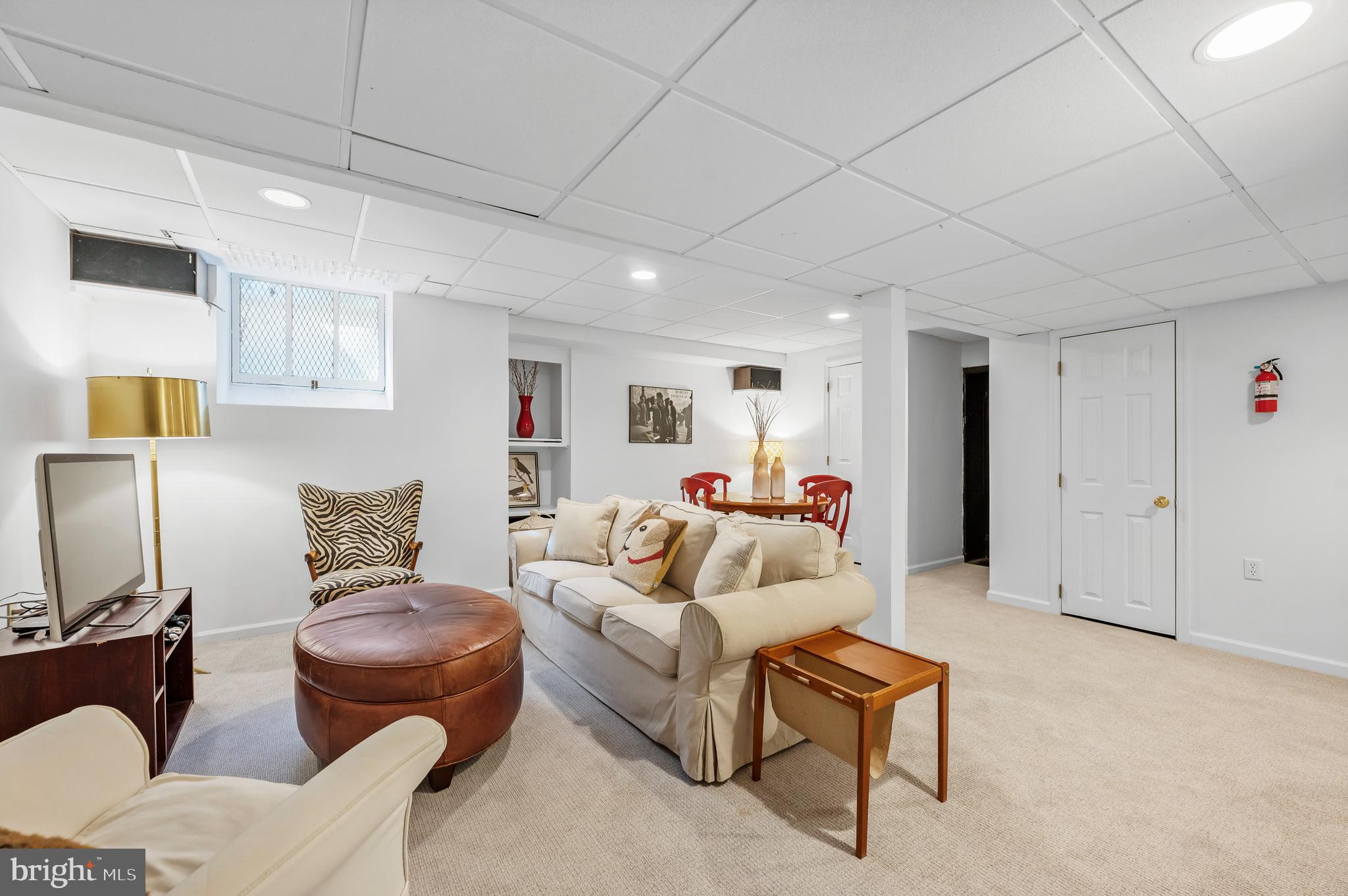 FOX FIELDS - Residential