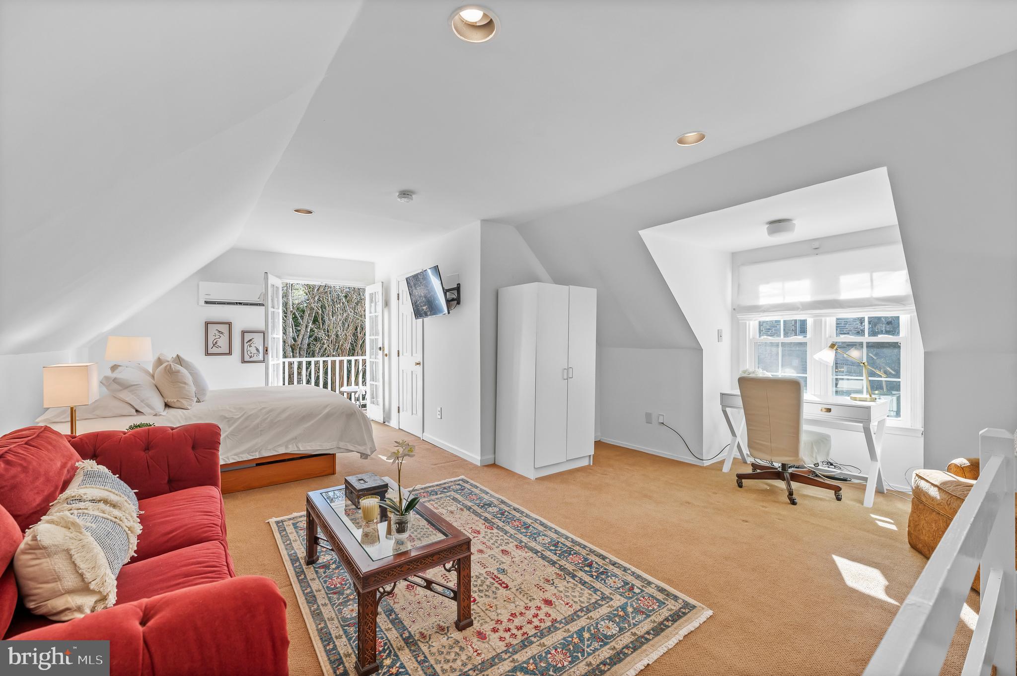 FOX FIELDS - Residential