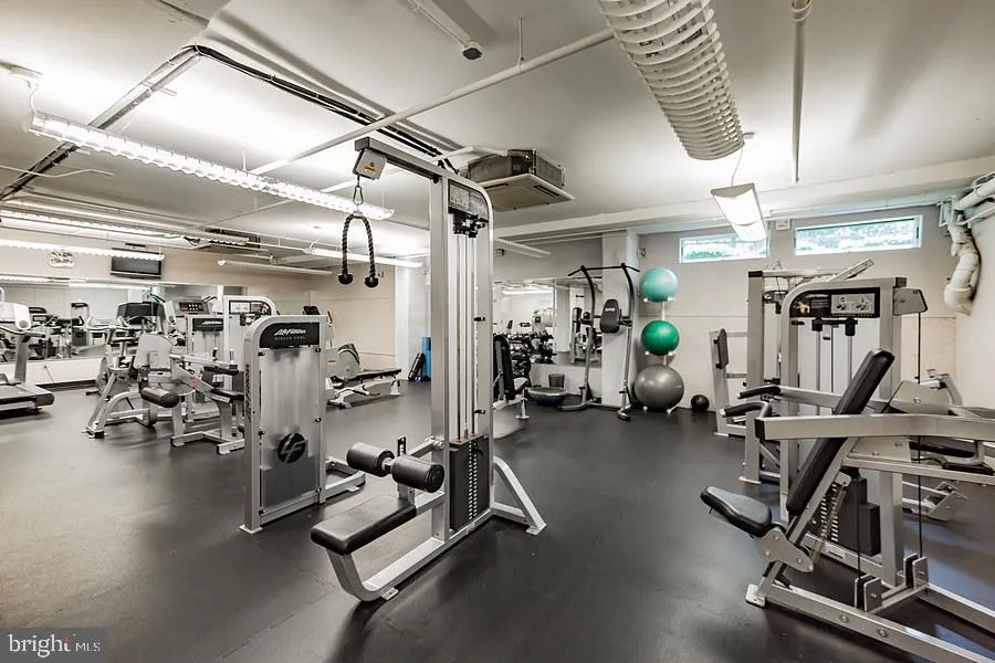 Philadelphia, Pennsylvania 19130, United States, 2 Bedrooms Bedrooms, ,2 BathroomsBathrooms,Residential,Active,91758