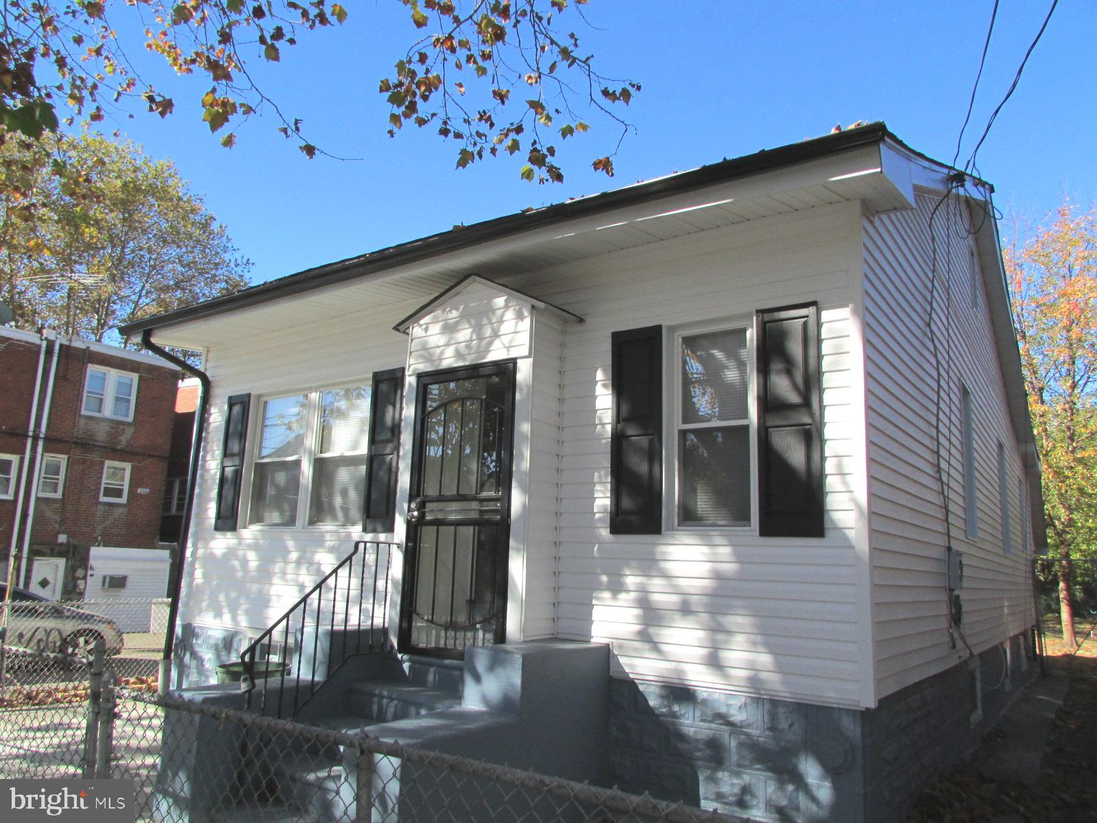 This beautifully updated single ranch offers easy, convenient one floor living with 3 spacious bedrooms and a thoughtfully renovated full bath. Situated on a 35 x 146 lot, this home features a bright and airy layout with plenty of room to relax and entertain. Highlights include a brand-new kitchen with sleek granite countertops, modern cabinetry, and finishes that will delight any home chef. The updated bath boasts new tile and fixtures, providing a spa-like retreat. Other features include new siding, newer windows, and a large driveway—all offering turn key, move in ready living. The large, fully fenced in backyard is perfect for pets, play, or outdoor entertaining. This home is truly a must-see! Schedule a showing today!