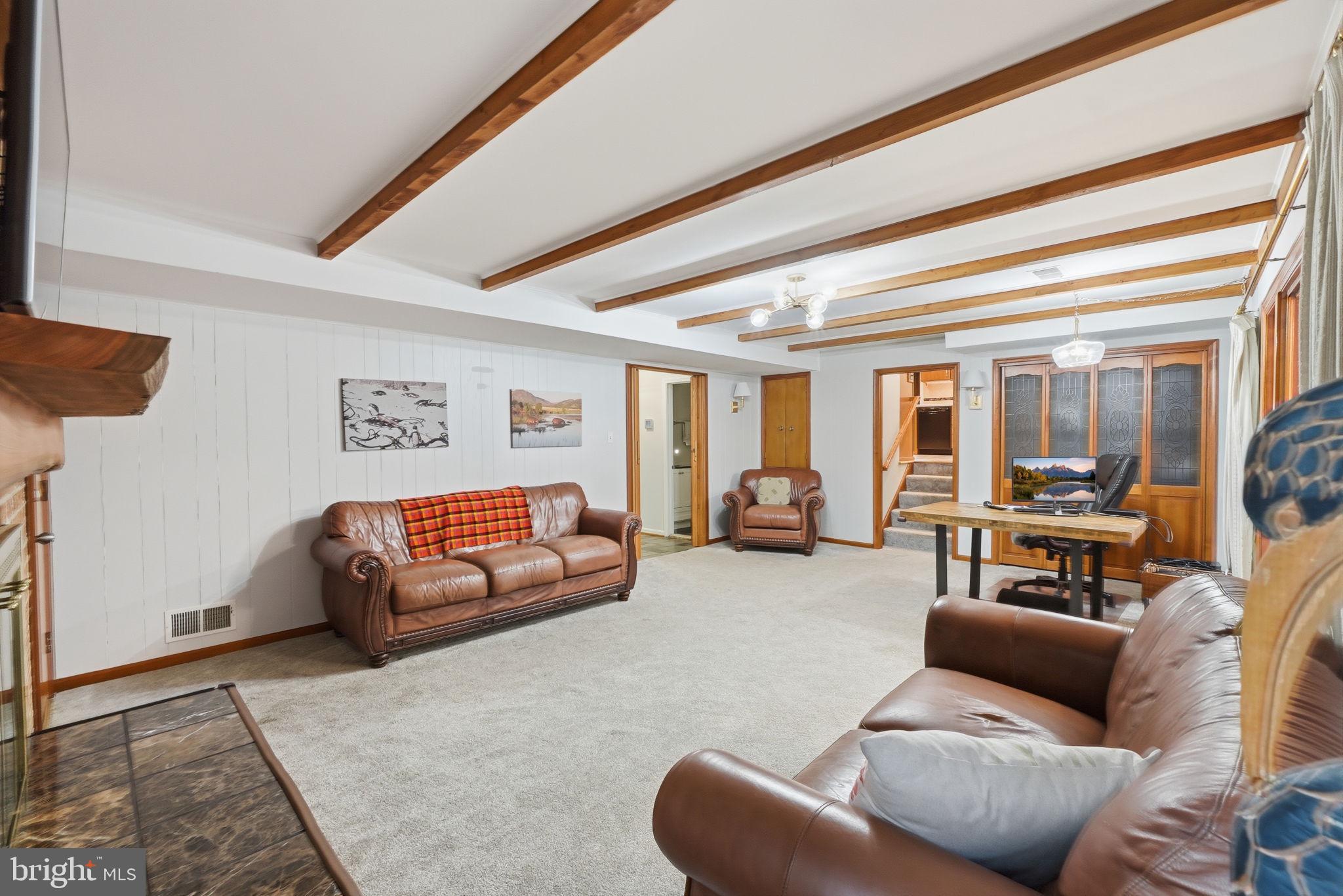 NORTH SPRINGBROOK - Residential